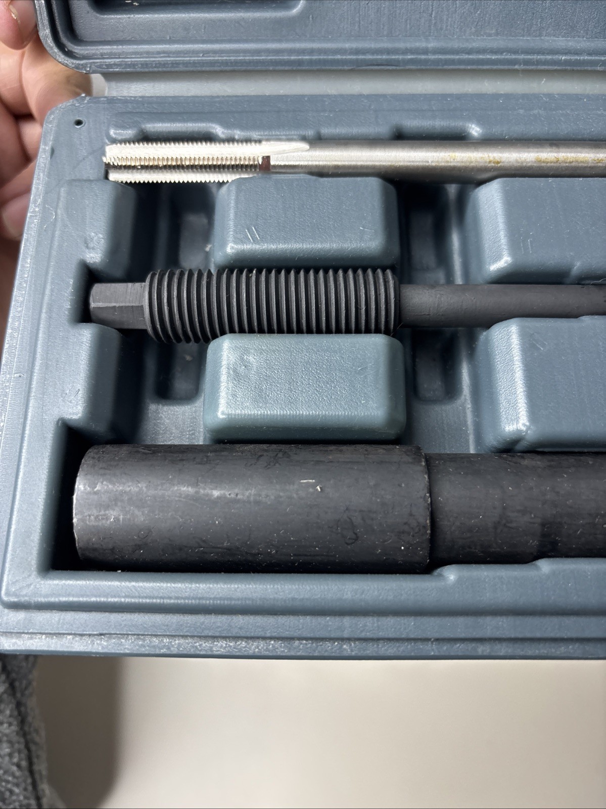 MAC Tools PE391FC Ford Spark Plug Extractor Set – Complete with Case – Great Con