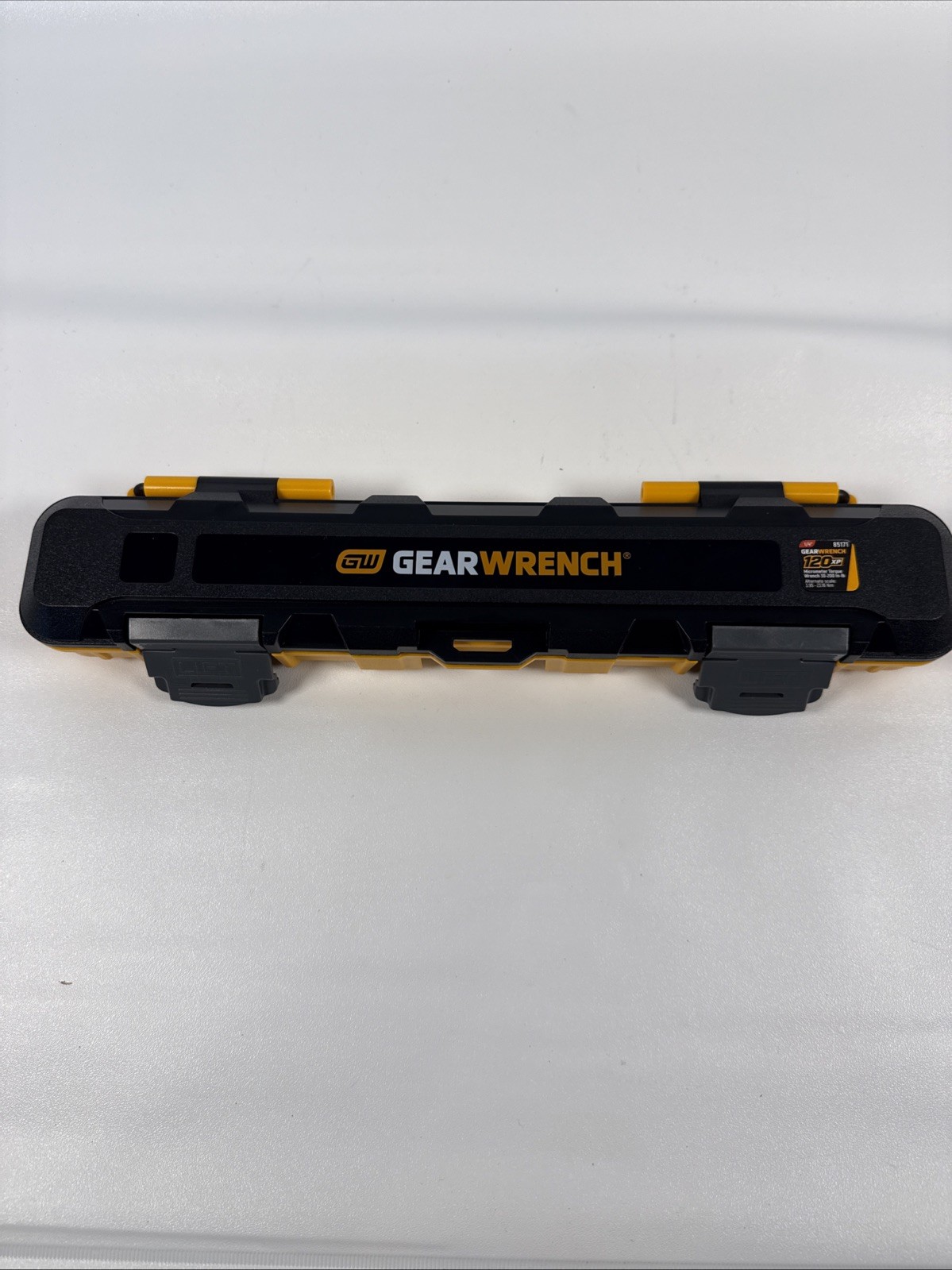 Gearwrench 1/4″ Drive 120XP Micrometer Torque Wrench, 30-200 in/lbs. – 85171