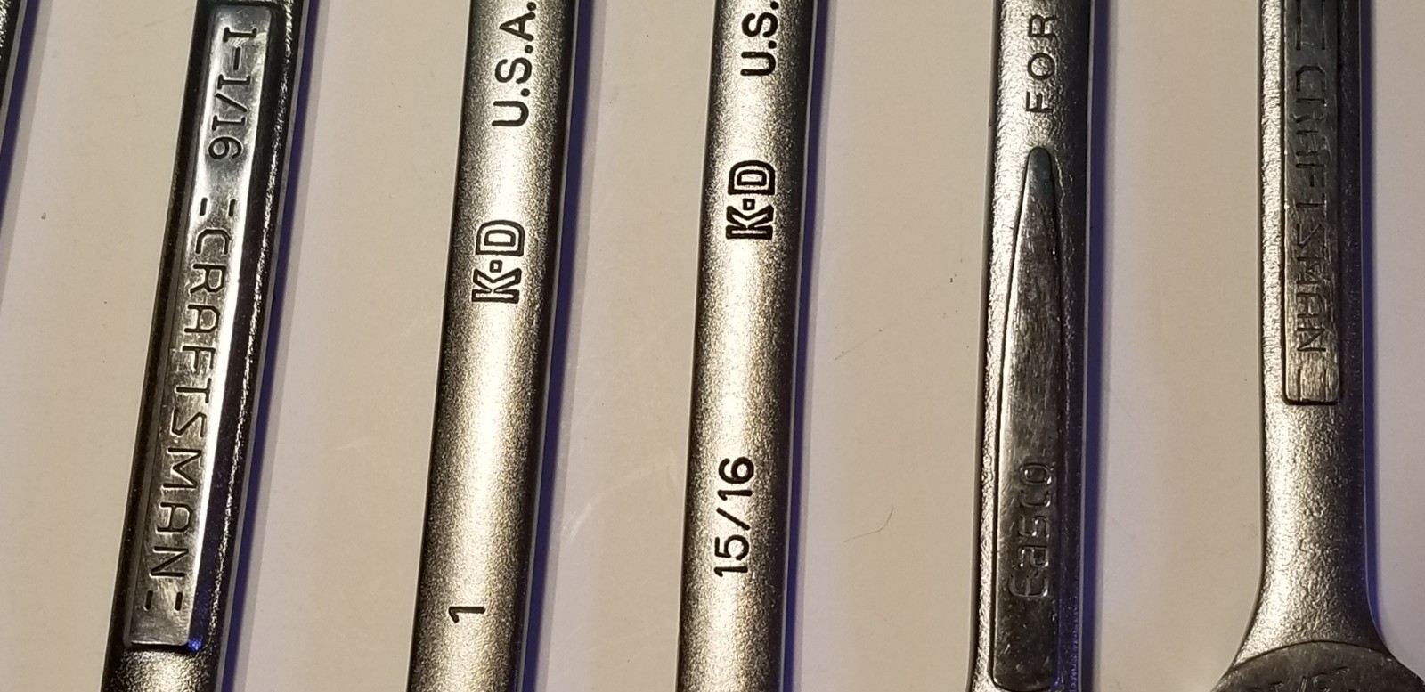 PROFESSIONAL CHROME COMB. WRENCHES: 1 1/8″, 1 1/16″, 1″, 15/16″, 7/8″, 13/16″