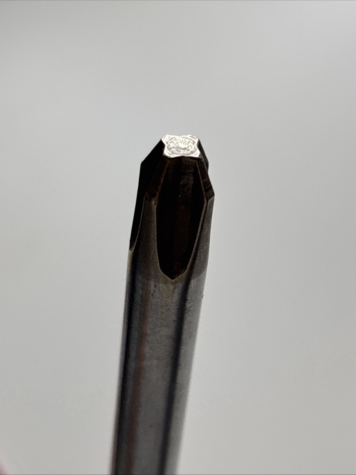 Snap-on SSDP64 No. 4 Phillips Head Screwdriver Black Hard Handle 10.5″ 🇺🇸