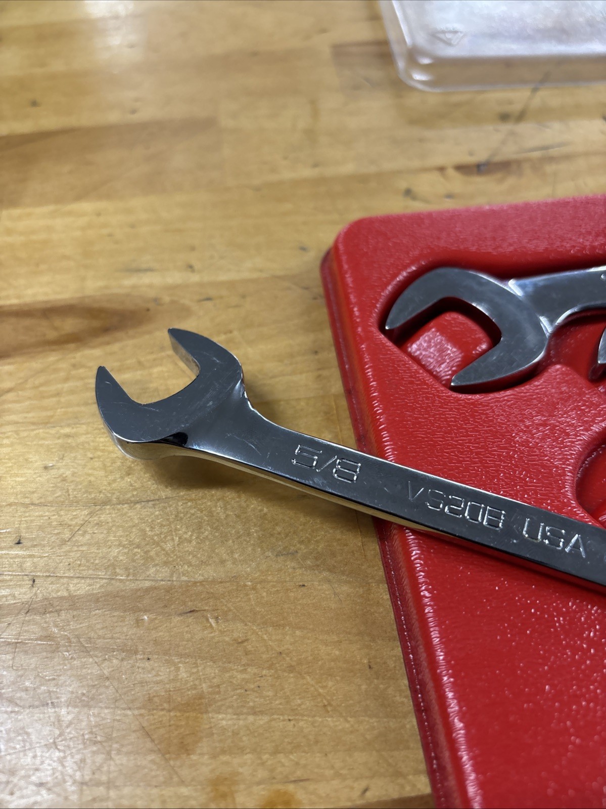 Snap On 7 Piece SAE Four-Way Angle Head Open-End Wrench Set VS807B