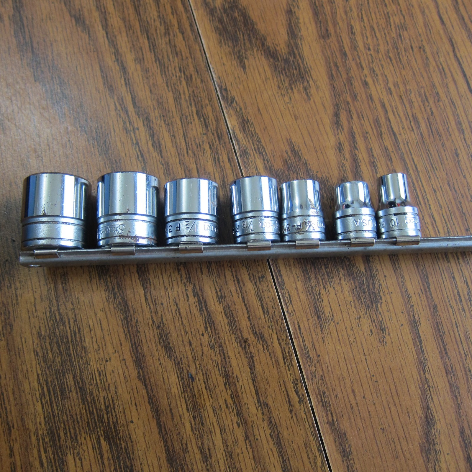 Snap On 3/8″ Drive 8 Point Double Square Socket Set- 7 Pieces