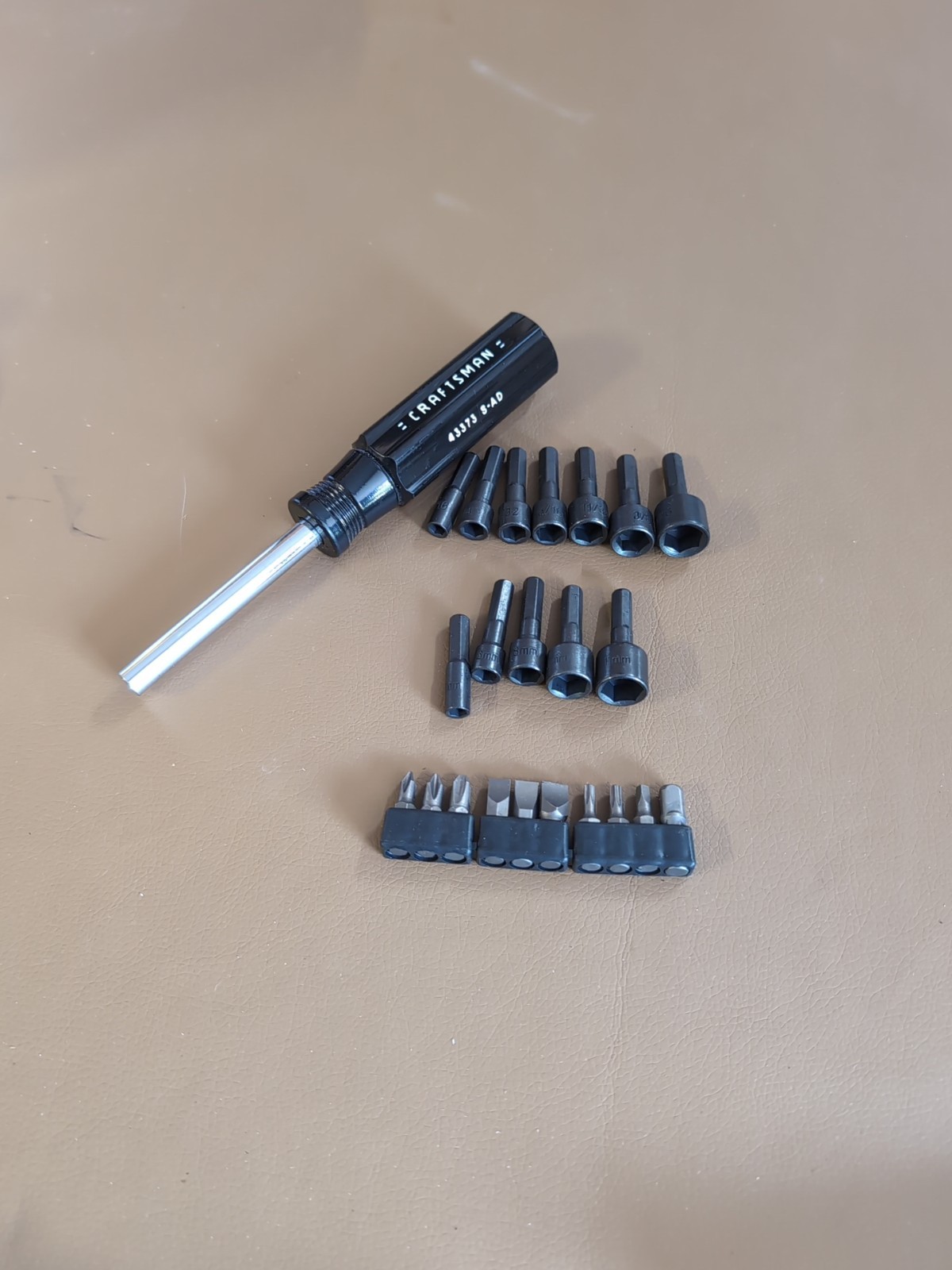 Craftsman 43373 Magnetic Bit Driver w/22 pc Bit Driver set