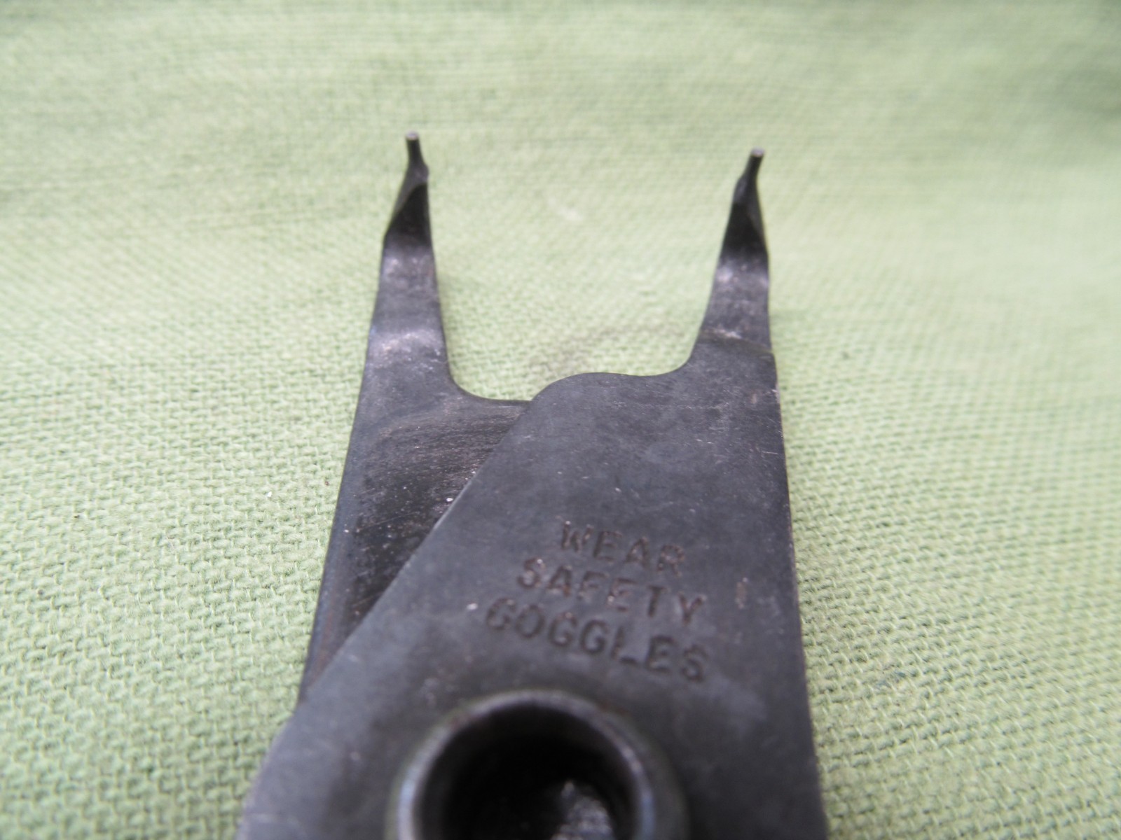 Pair of USA Made Snap Ring Pliers – 6″ External PROTO & 5.5″ Internal MILBAR