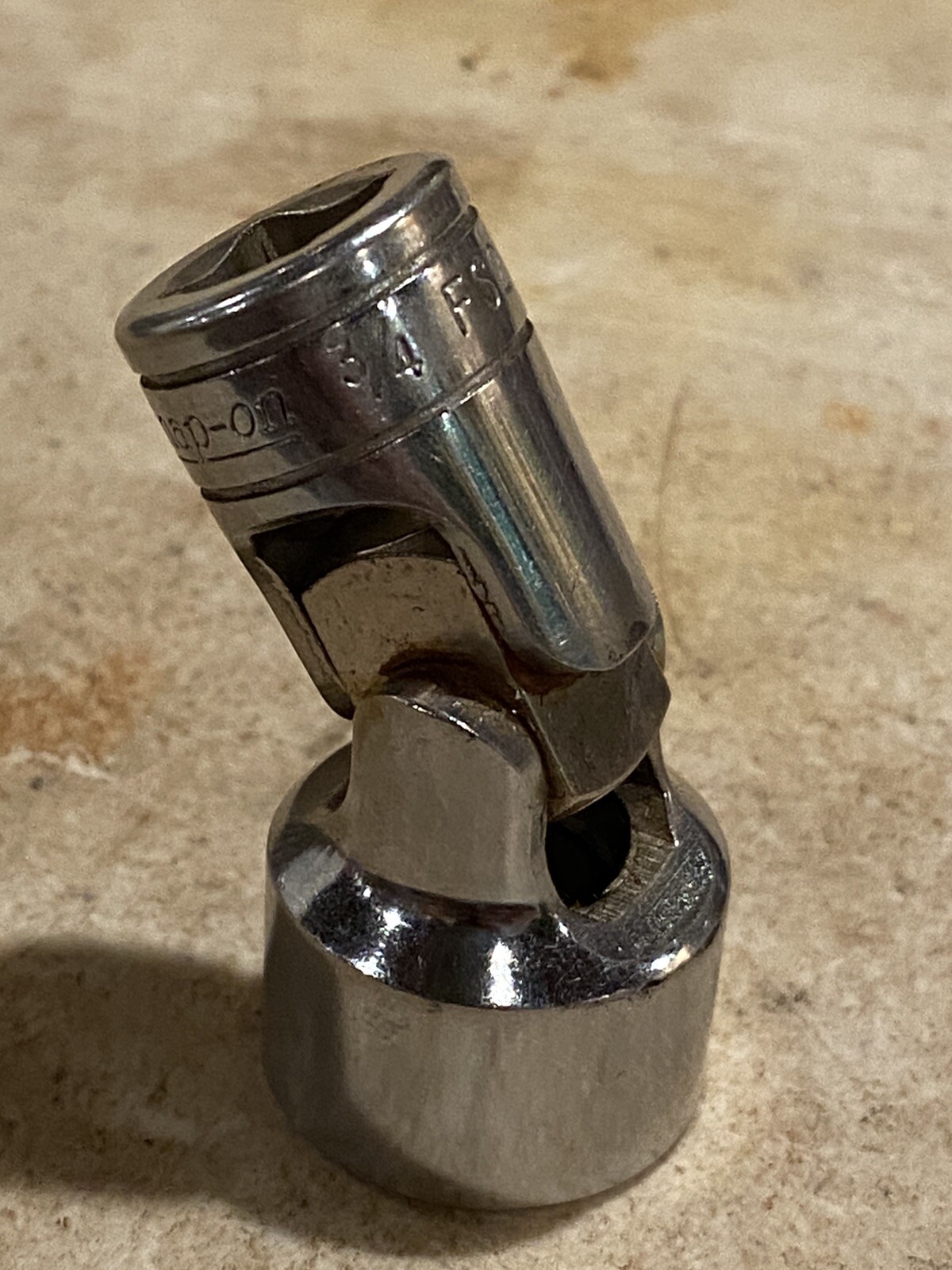 Snap On FS24 3/8″ Drive Universal Swivel 3/4″ Socket 6pt SAE