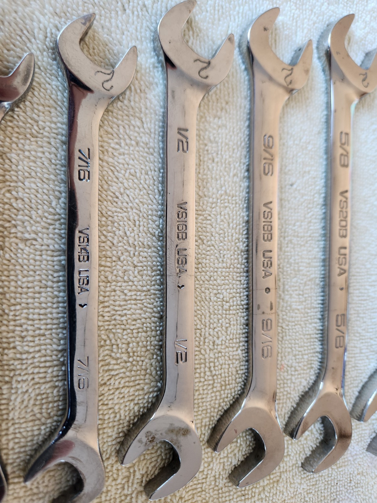 Snap On 7 Piece SAE Four-Way Angle Head Open-End Wrench Set VS807B