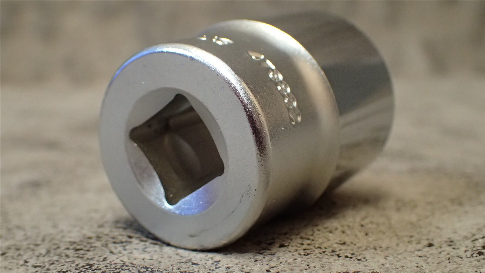 473832 GENIUS 1/2″ Drive, 1″ Standard Hand Socket, 12 pt, 1-3/4″ OAL (BN127)