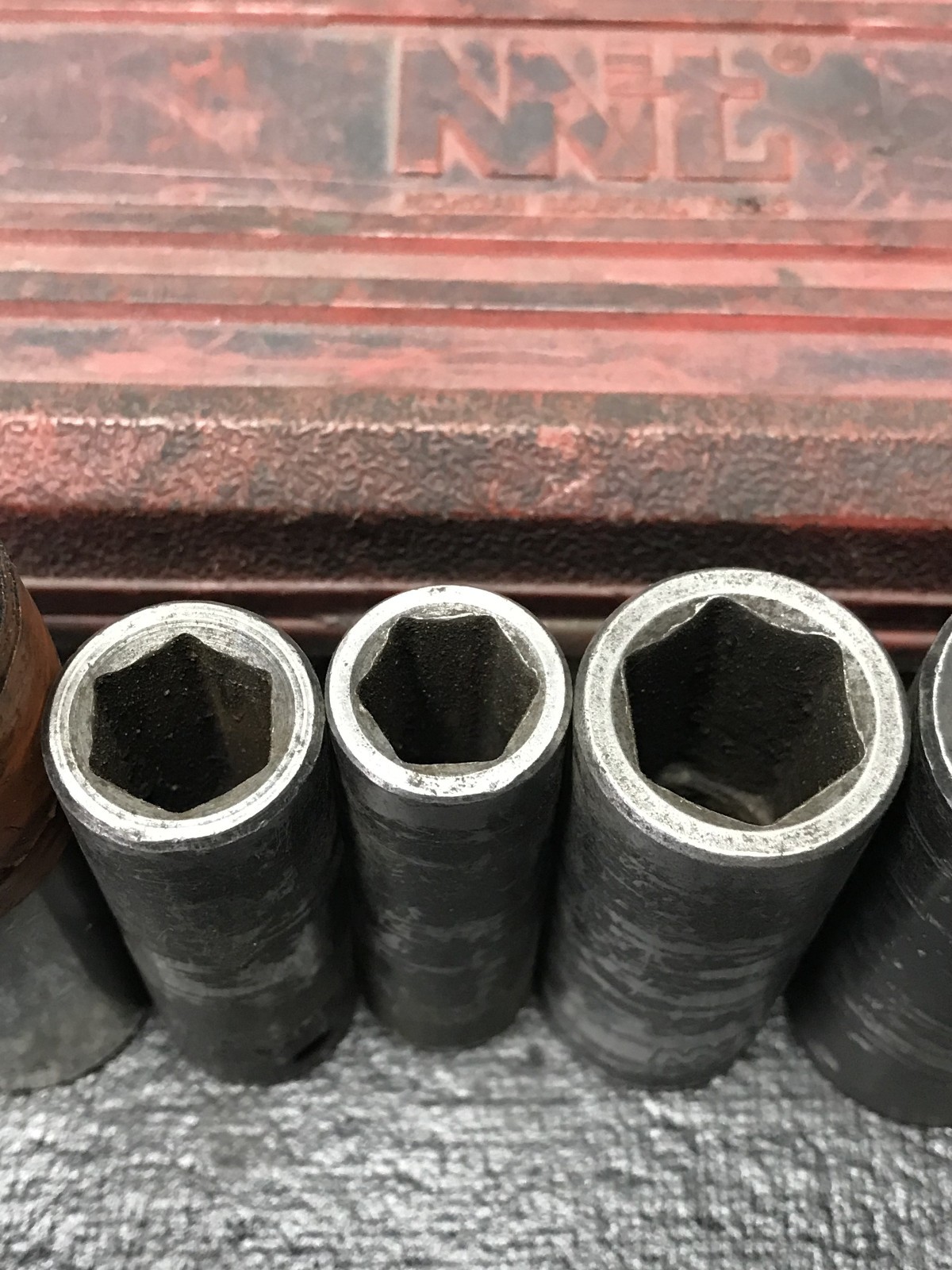 MIT Michigan Industrial Tools Chrome Vanadium 3/8″ 1/2″ Drive Sockets LOT
