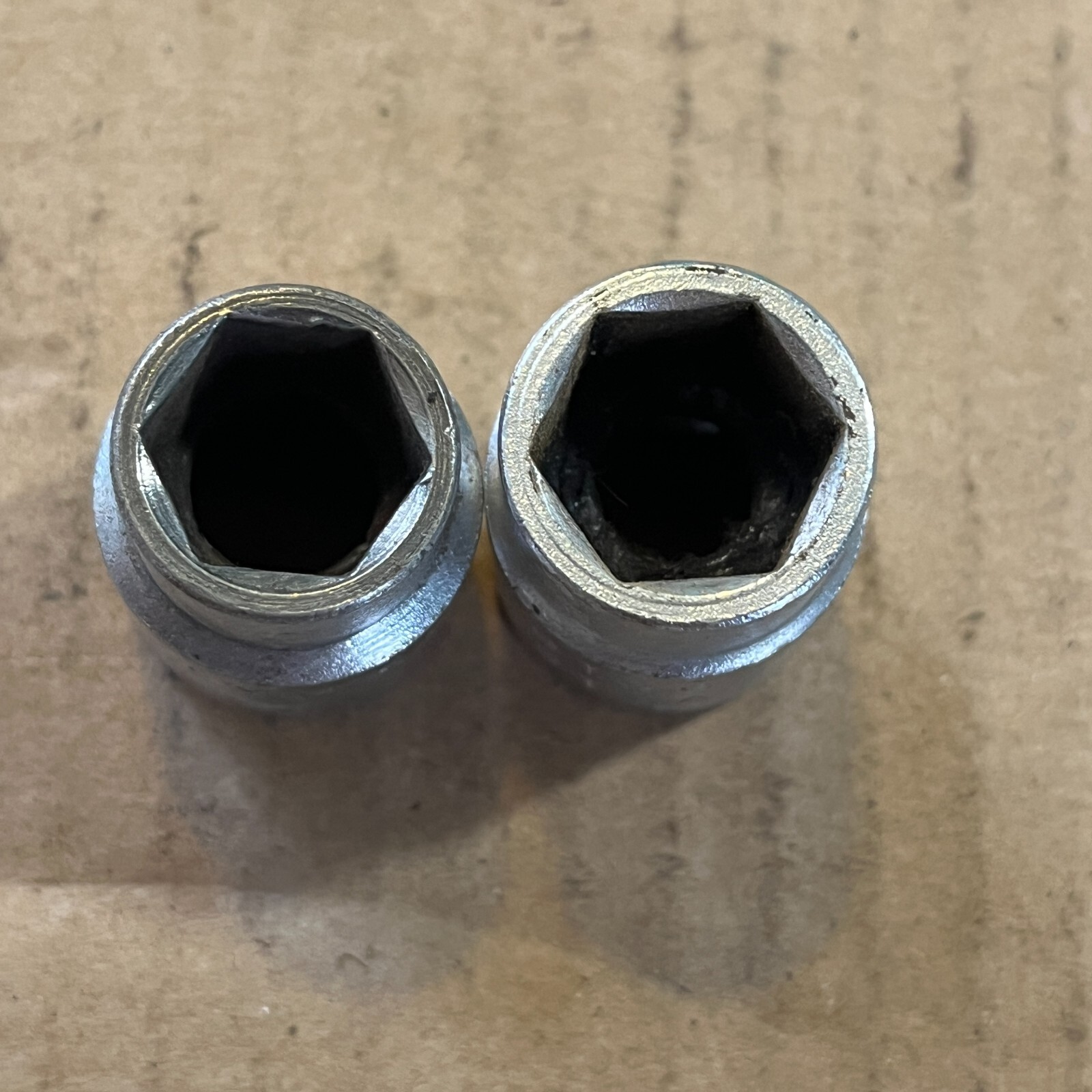 Mac Tools V166 & V186 1/2 & 9/16″ SAE Sockets 1/2″ Drive 6 Point USA Chrome