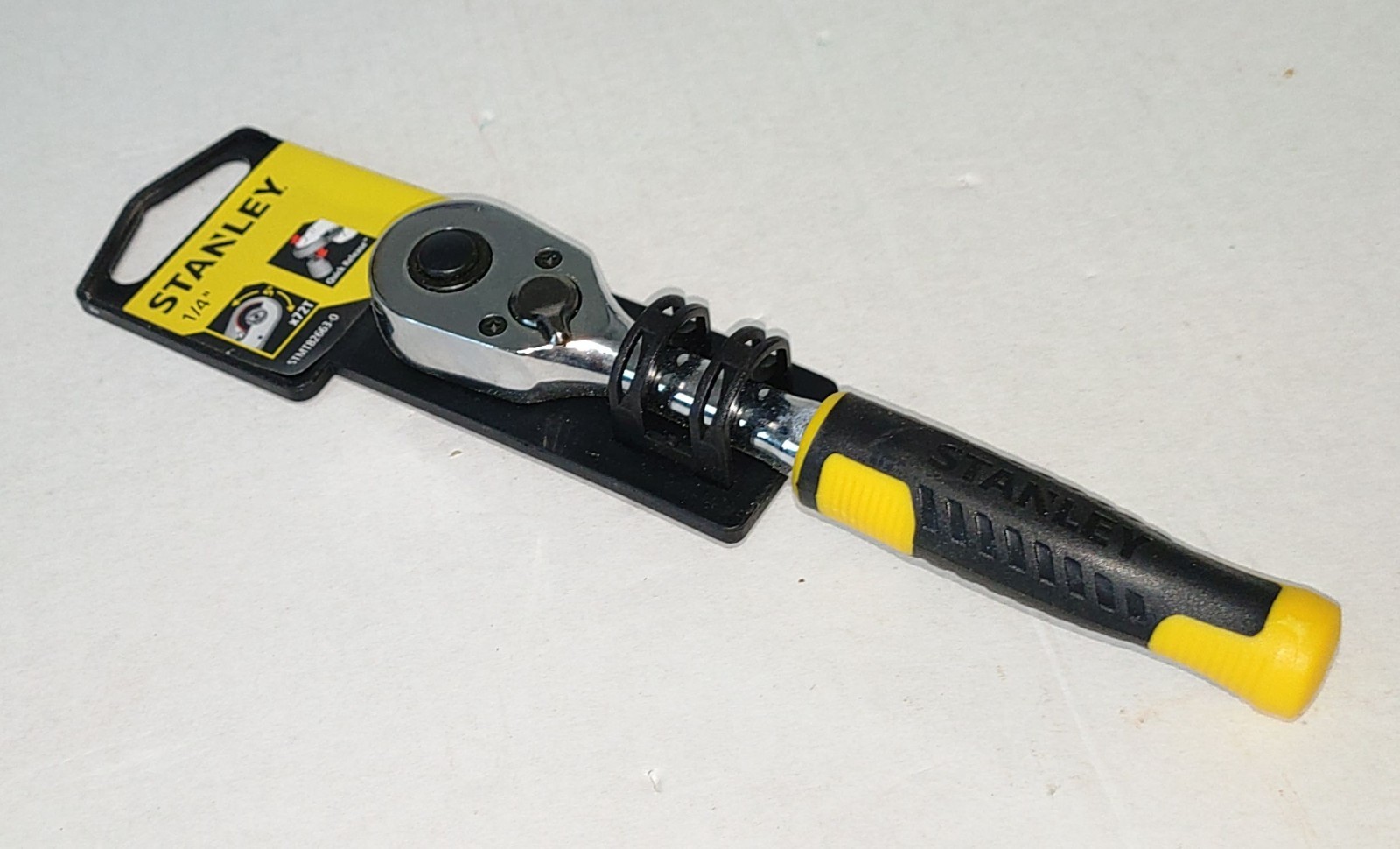 Stanley 1/4″ Quick Release 72 Tooth Reversible Ratchet STMT82663-0 Brand New
