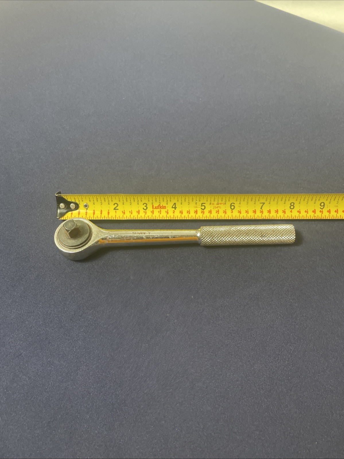 Vintage Sears 7.75″ Long Ratchet 3/8″ Drive Round Head Knurled Handle 43786