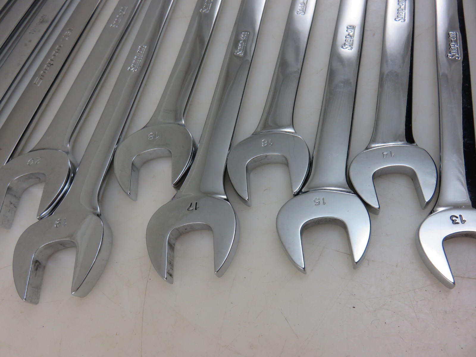 Snap-On METRIC OEXM Series Combination Wrench 18pc Set 8mm-24mm + 26mm