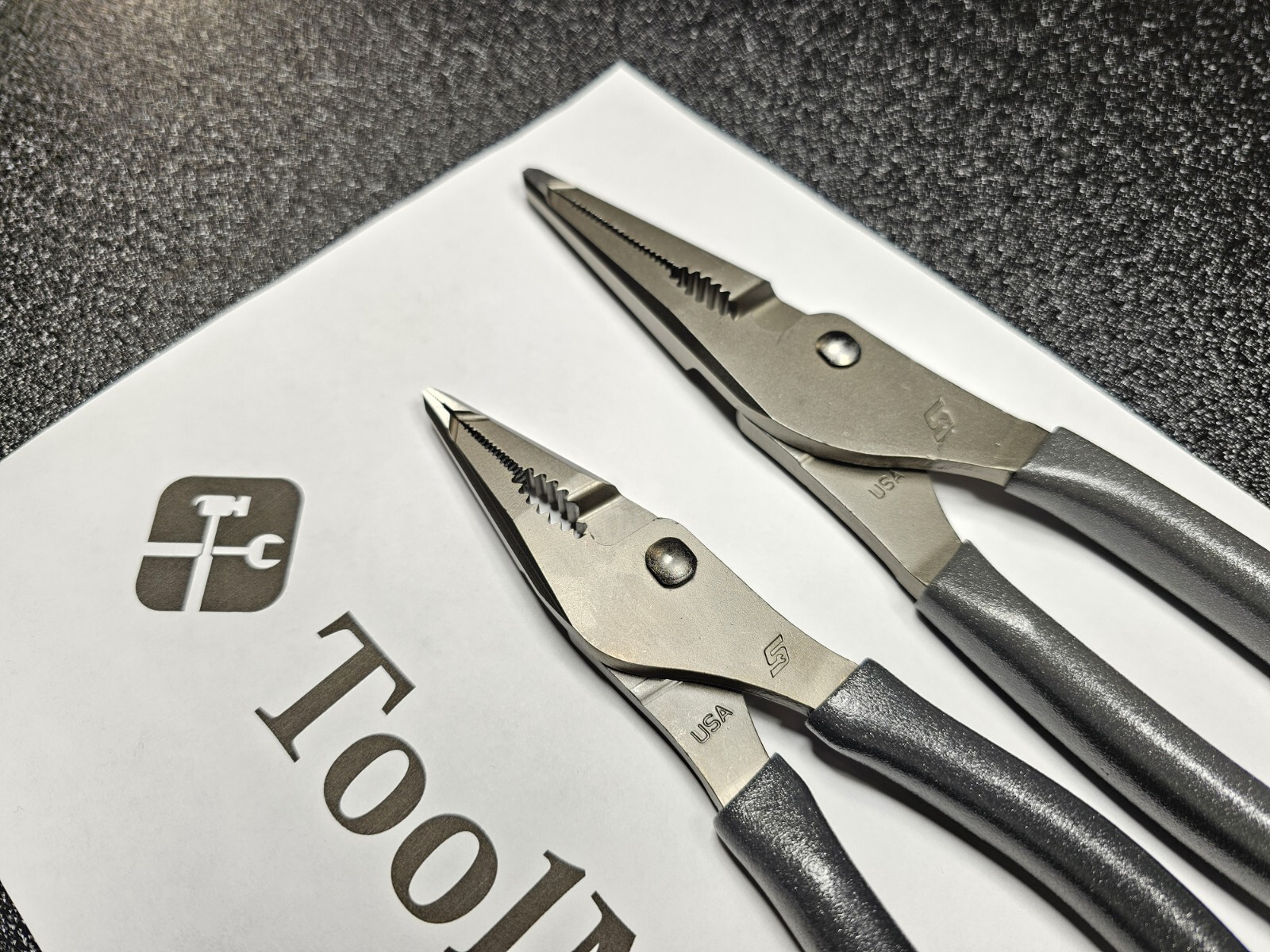 Snap-on Tools NEW 2pc DARK TITANIUM 7″ & 9″ Long Nose Slip Joint Pliers LN46ACF