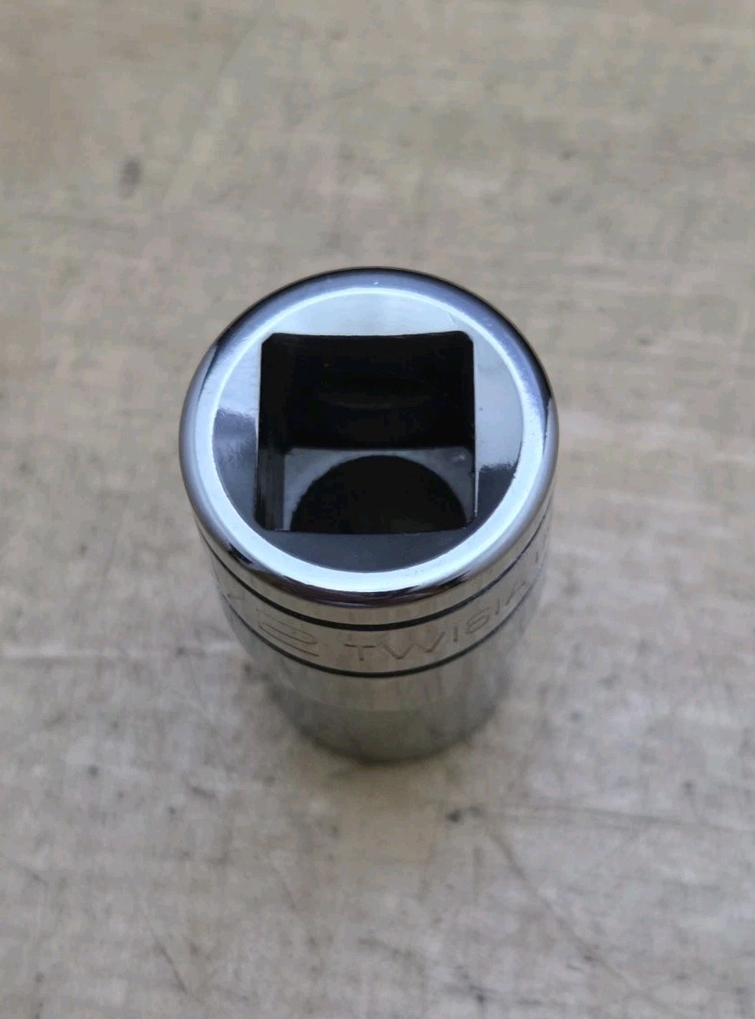 New Snap On TW161A – 1/2″ Drive 1/2″ Shallow 6 Pt Chrome Socket