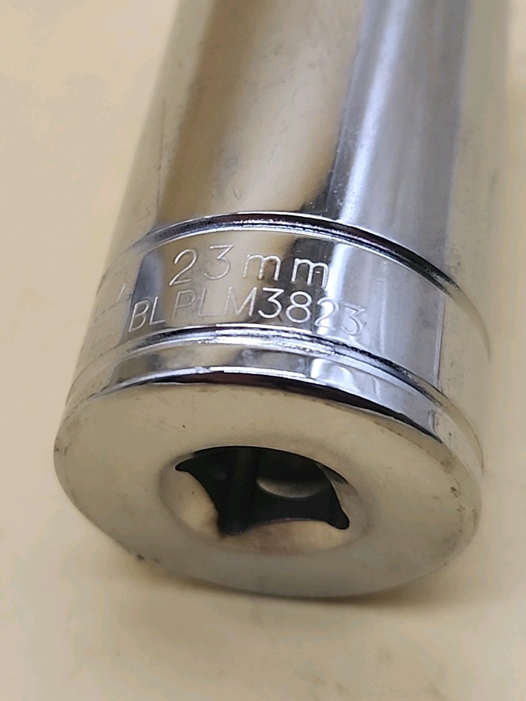 Blue-Point Tools BLPLM3823 23mm Metric Deep Socket 3/8″ Drive 12pt USA