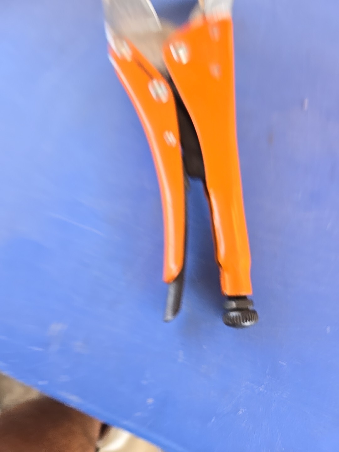 1 PRE-OWNED GRIP-ON #145-12 U-SHAPE LOCKING PLIERS EXCELLENT WORKING CONDITION