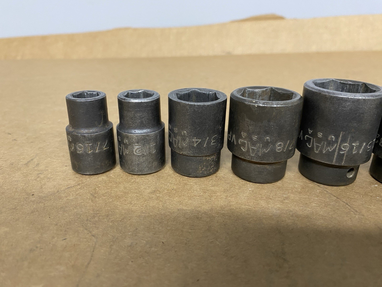 Mac Tools VP 1/2” Drive Shallow Impact Partial Socket Set 7/16”-1 1/4” 9pcs.