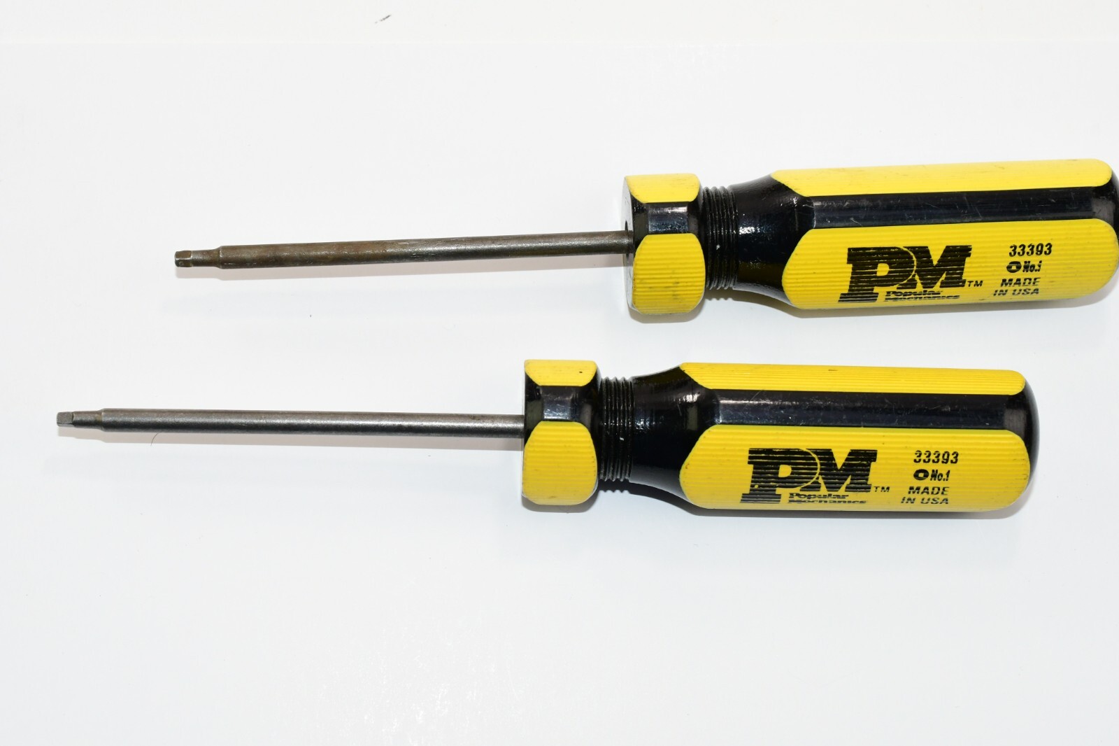 Popular Mechanics 33393 Torx 3-1/2″ Shaft Yellow/Black Handle USA 2 Pieces