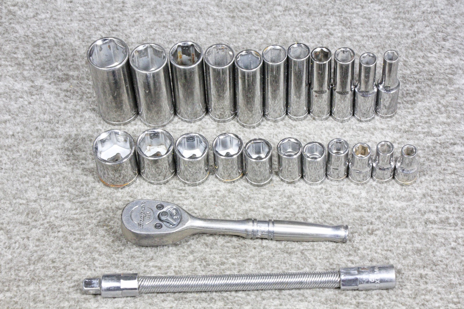 Blue Point / Snap on 24 Piece 1/4″ Drive SAE Socket Set 3/16″ – 5/8″