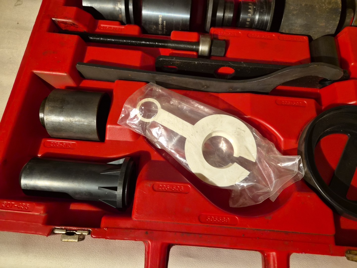 FORD Rotunda Essential Service Tools Set TKIT-2002N-F/FM