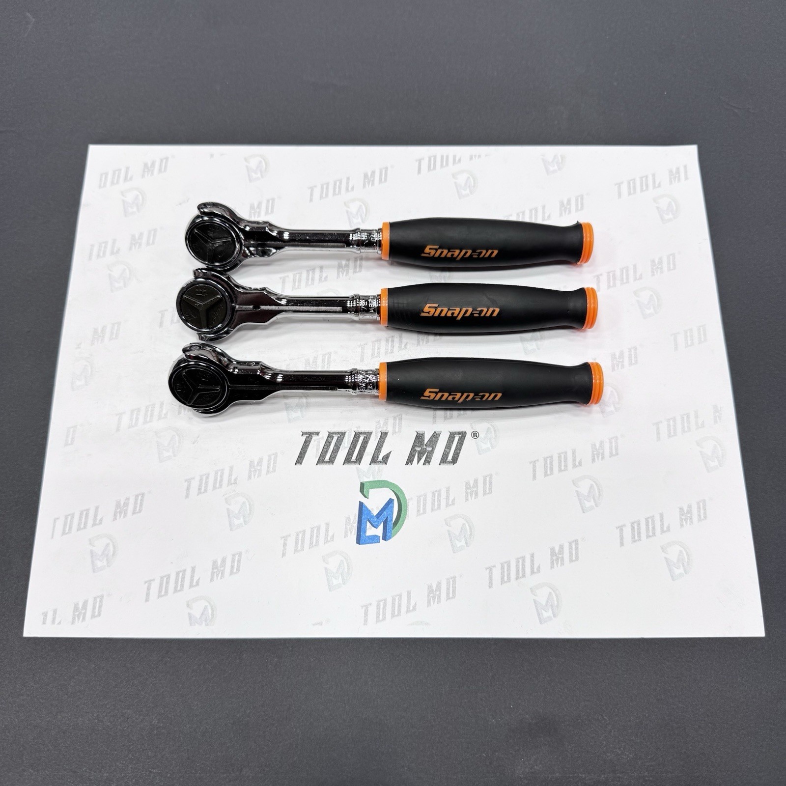 Snap-on Tools ORANGE 3pc 1/4″ – 3/8 & Bit Drive Swivel Head Ratchet Set FHCNF72