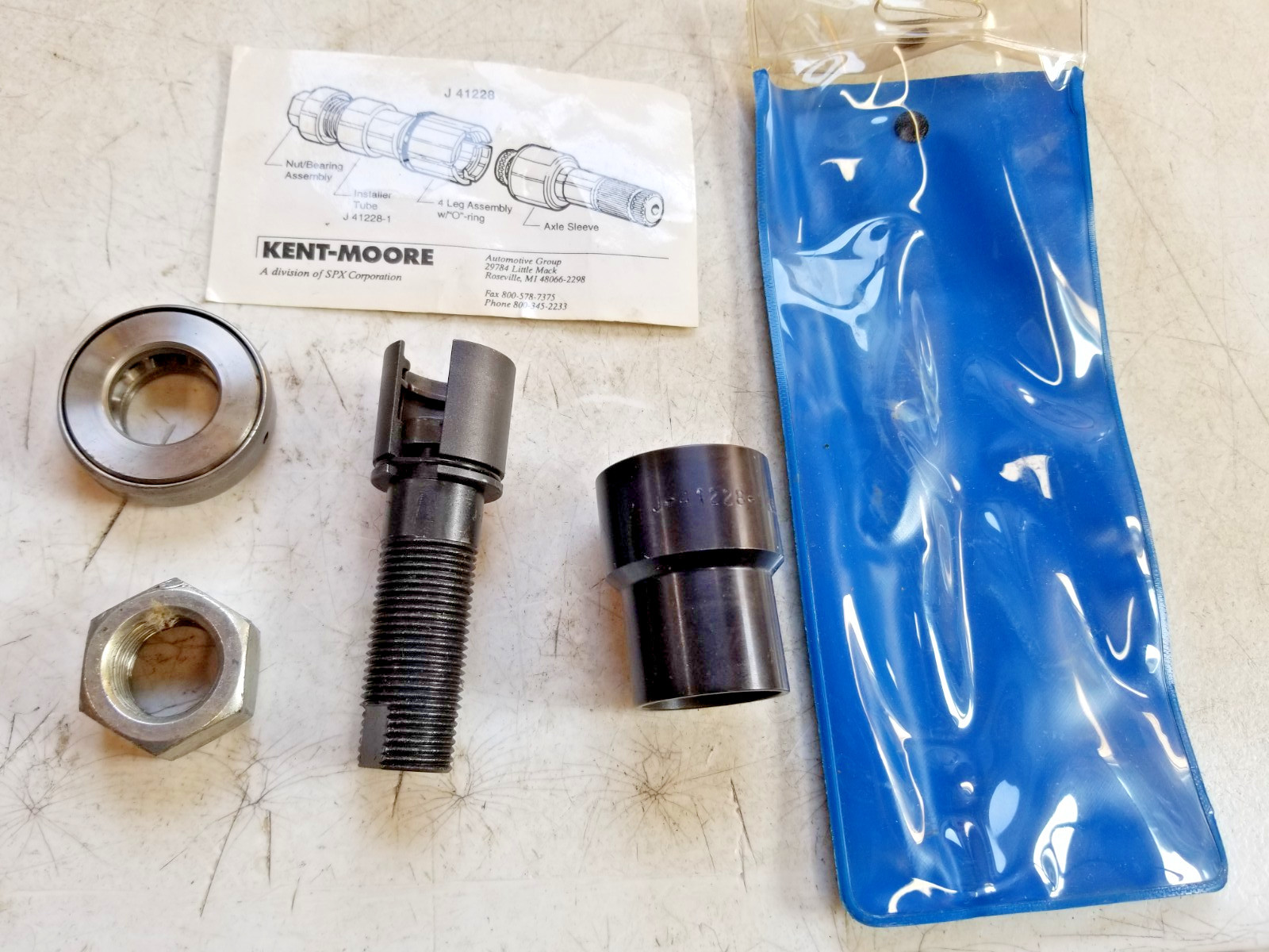 * Kent-Moore J-41228 Output Shaft Sleeve Installer 4T40E Transmission
