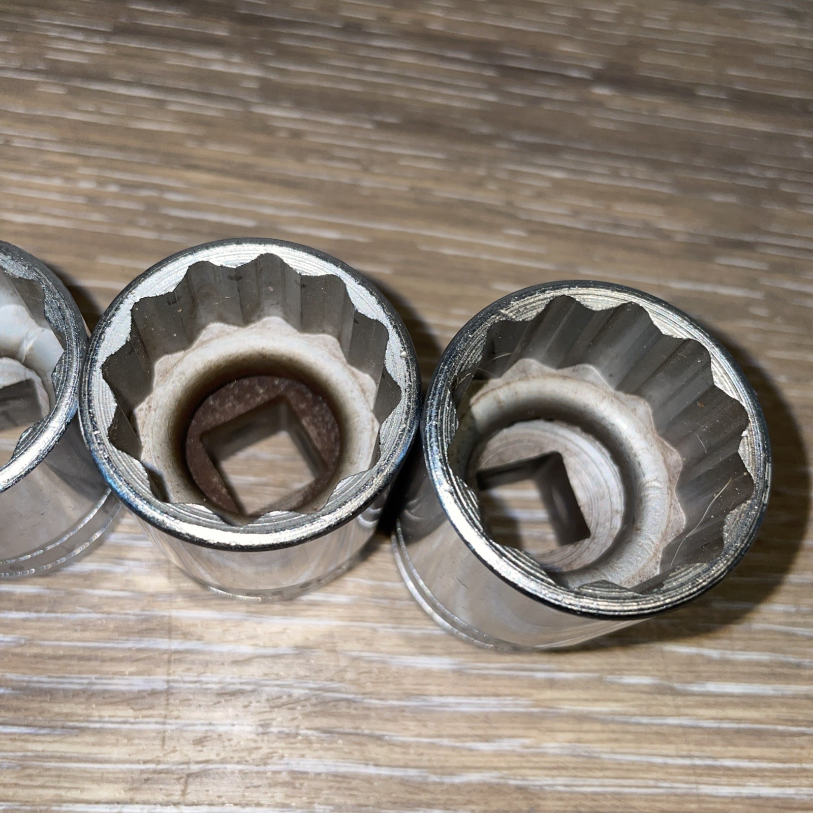 LOT Of 4 Snap-On 1/2″ Sockets SW 12 Point SAE Set Of 4 Pieces.