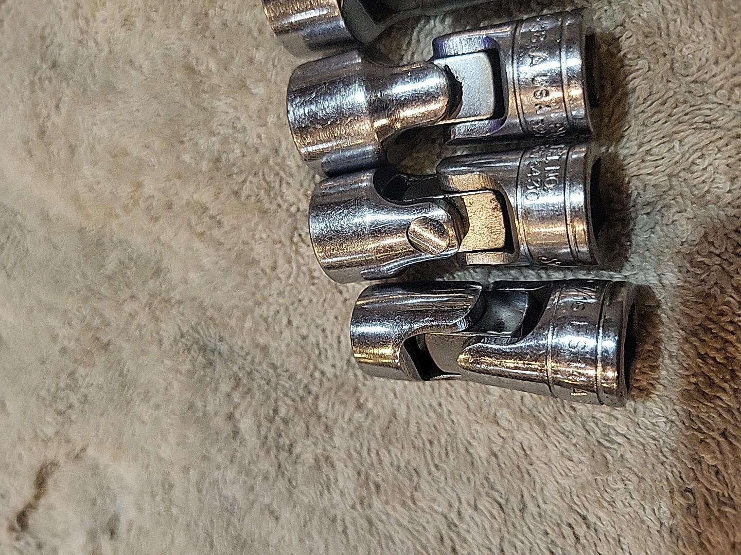 Snap On 3/8” Dr. 6 Pc. 7/16″- 3/4″ Shallow 6 Pt. Universal Socket Set 206AFS