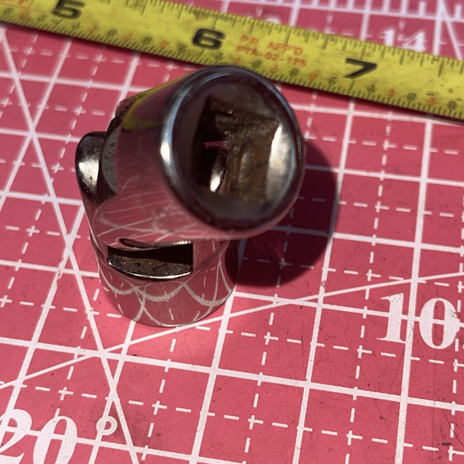 NAPA NBF18 9/16 In SAE 3/8 Drive Flex Swivel 6 Point Socket New Britain Vintage