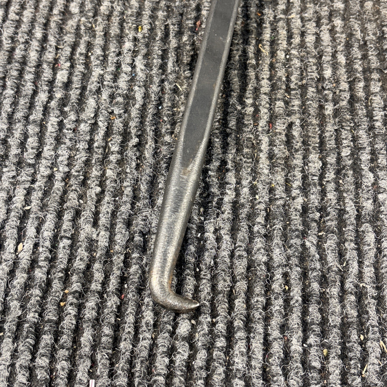 Old Forge 7019 L-Type Seal Puller