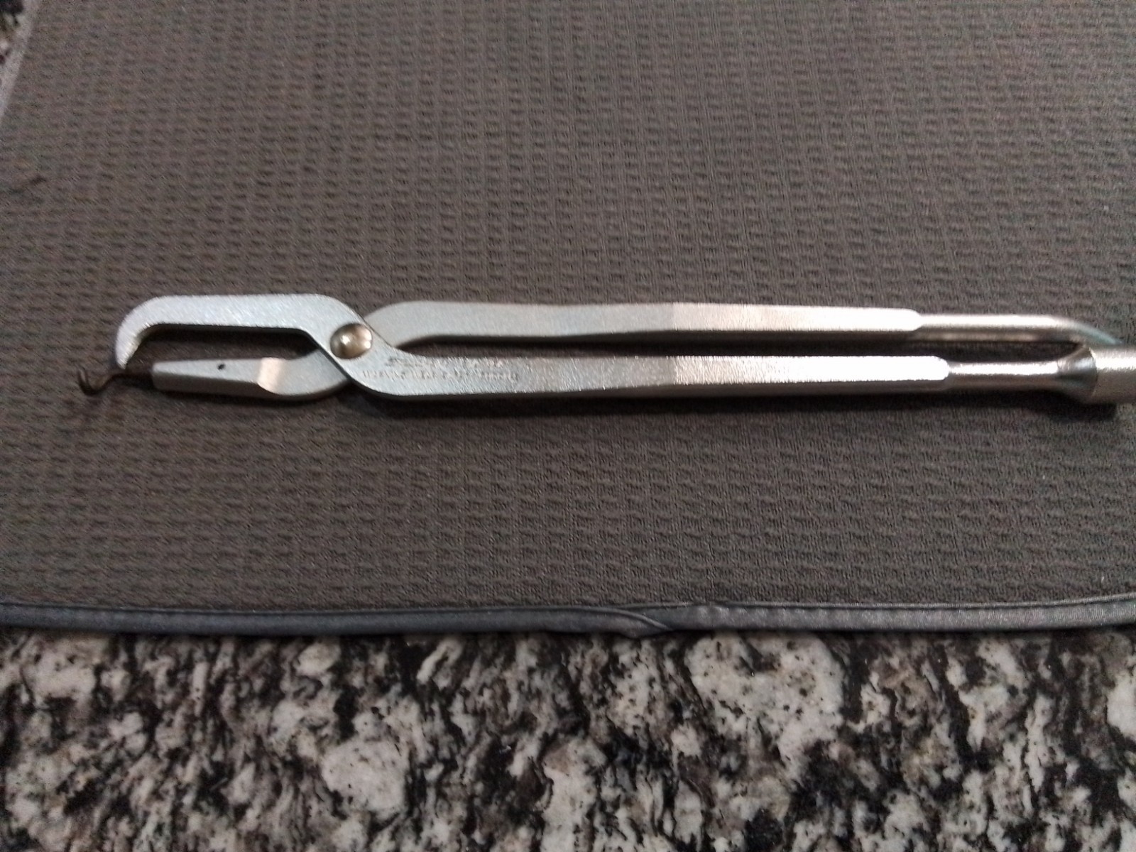 Snap On 131A Brake Spring Pliers 13 1/2 In Long With Replaceable Hook New