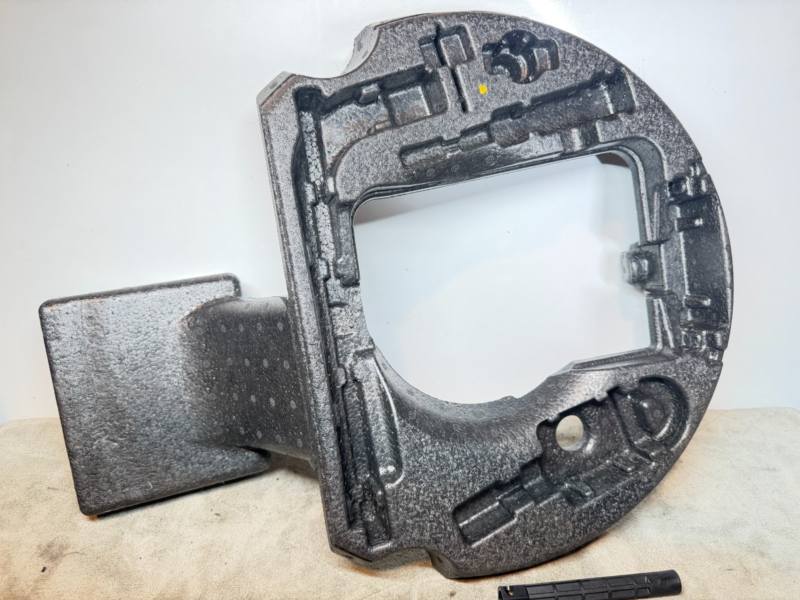 2012-18 Audi A6 S6 A7 S7 Emergency Spare Tire Tool Kit Set OEM 4G0012109A