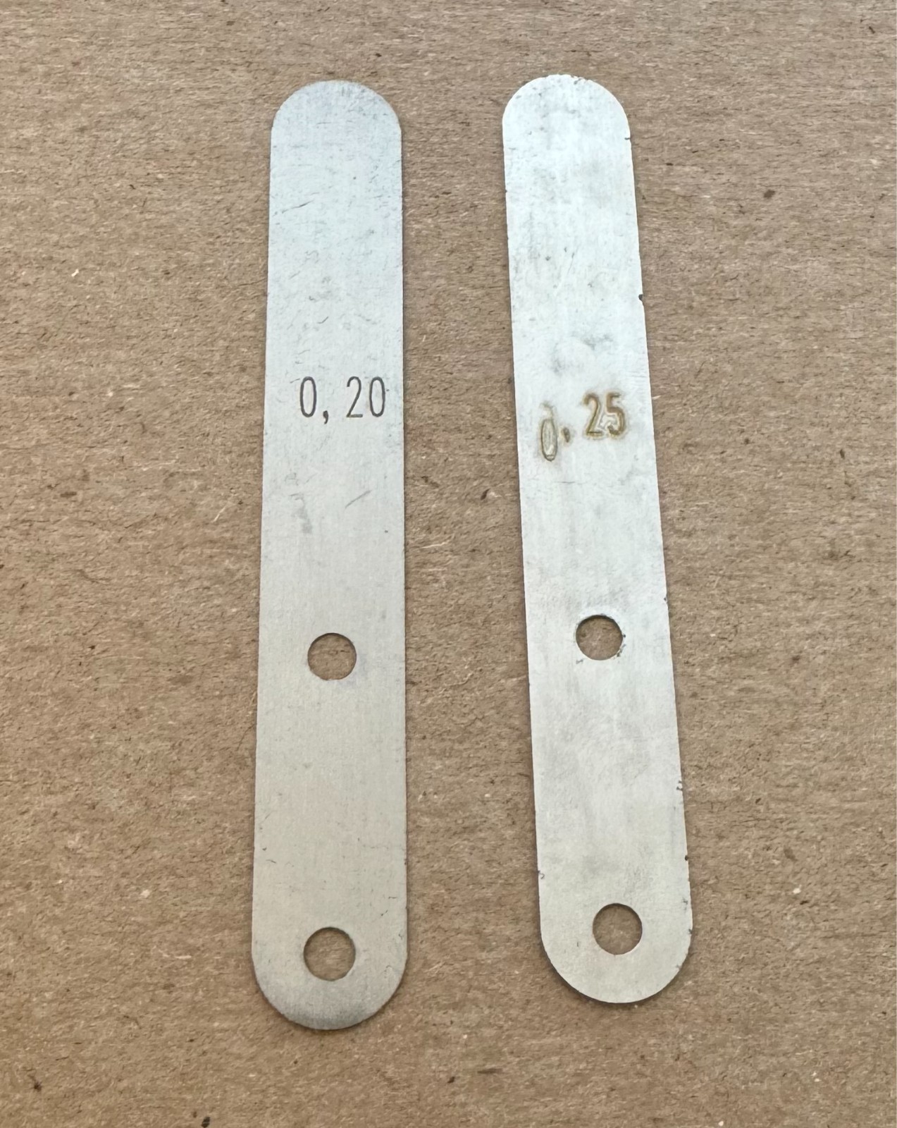 Helios Germany 0611 195 Feeler Gauge Holder with .20 and .25 Mercedes Blades