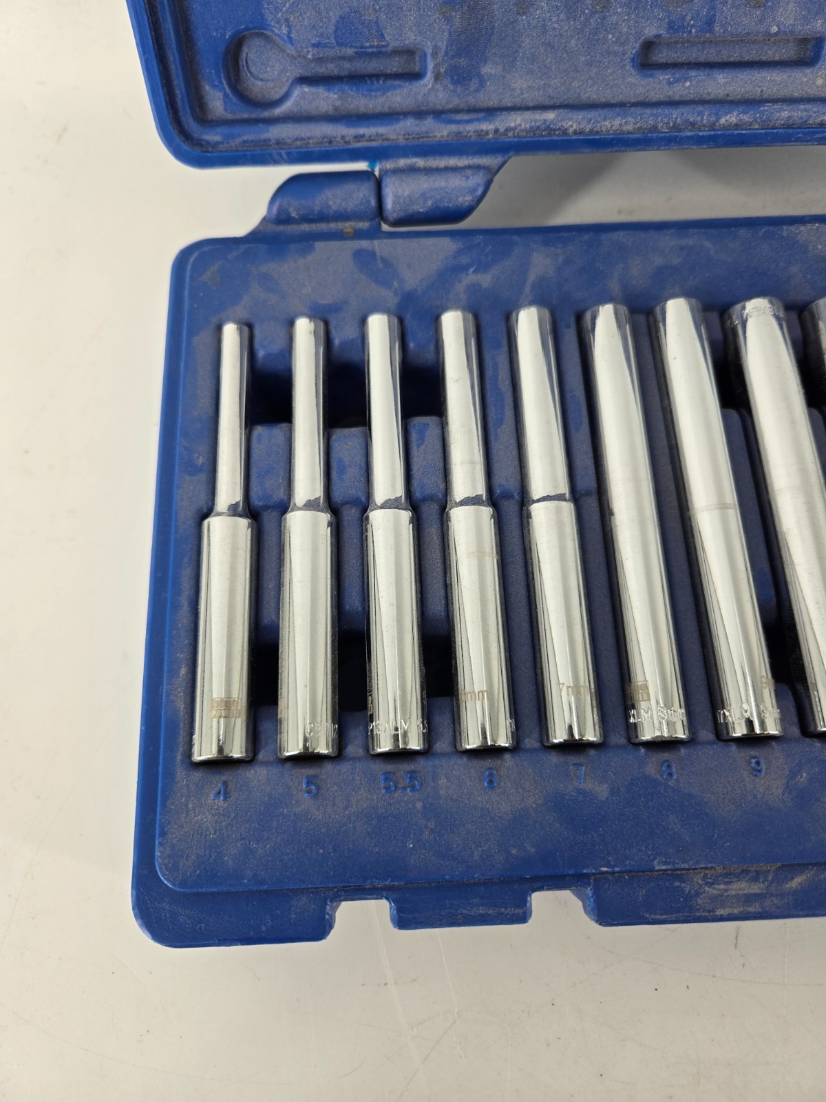 Cornwell Tools CBP1XLM13ST Blue Power 13pc Metric 6 Point Socket Set 1/4″ Drive