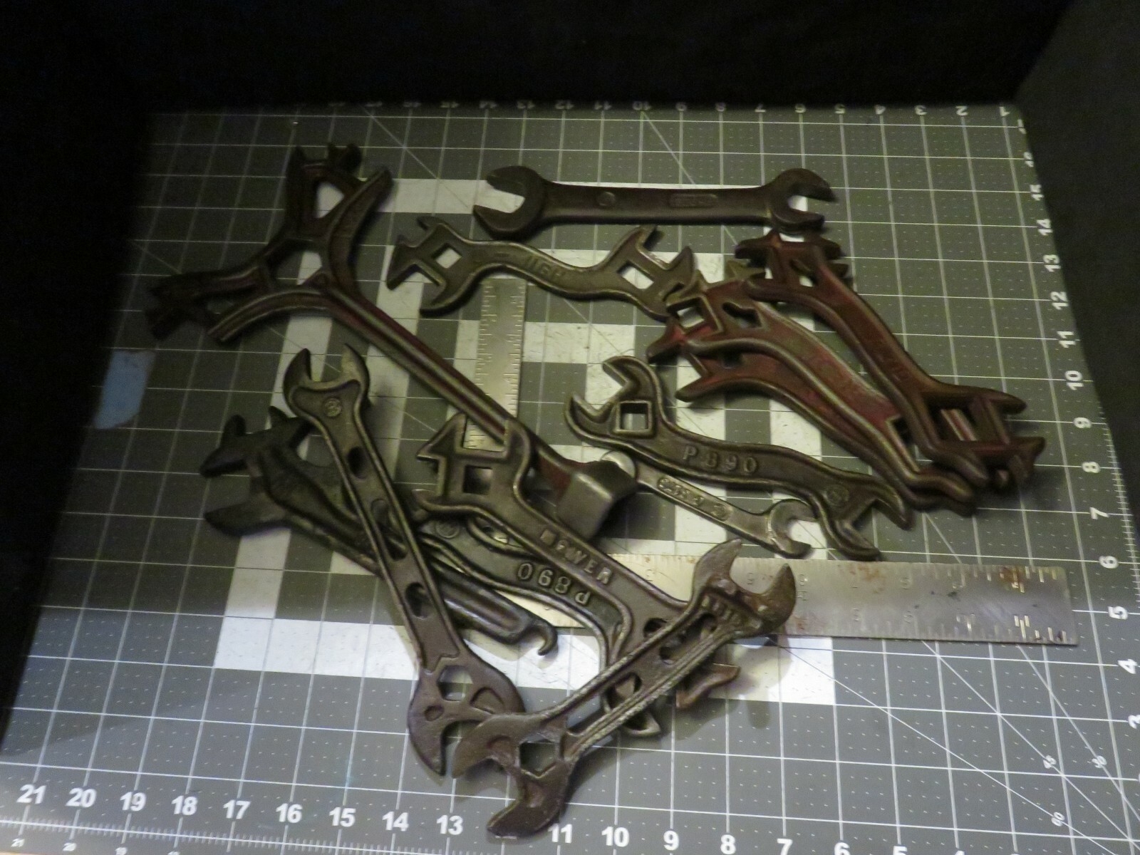 Antique IHC International Harvester Tractor & Implement Wrenches & Tools