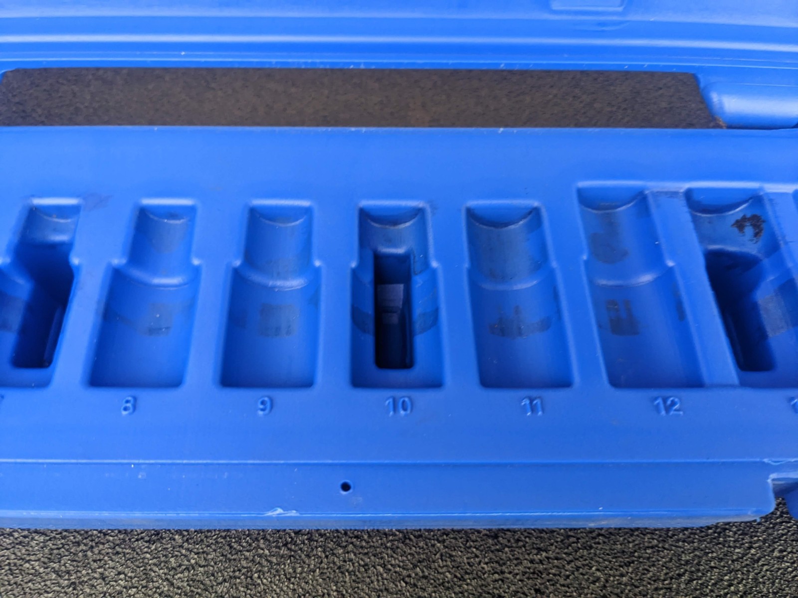 #bl257 Cornwell Blue Power CBPIU1M Case for 1/4″ Dr. Metric Universal Socket Set