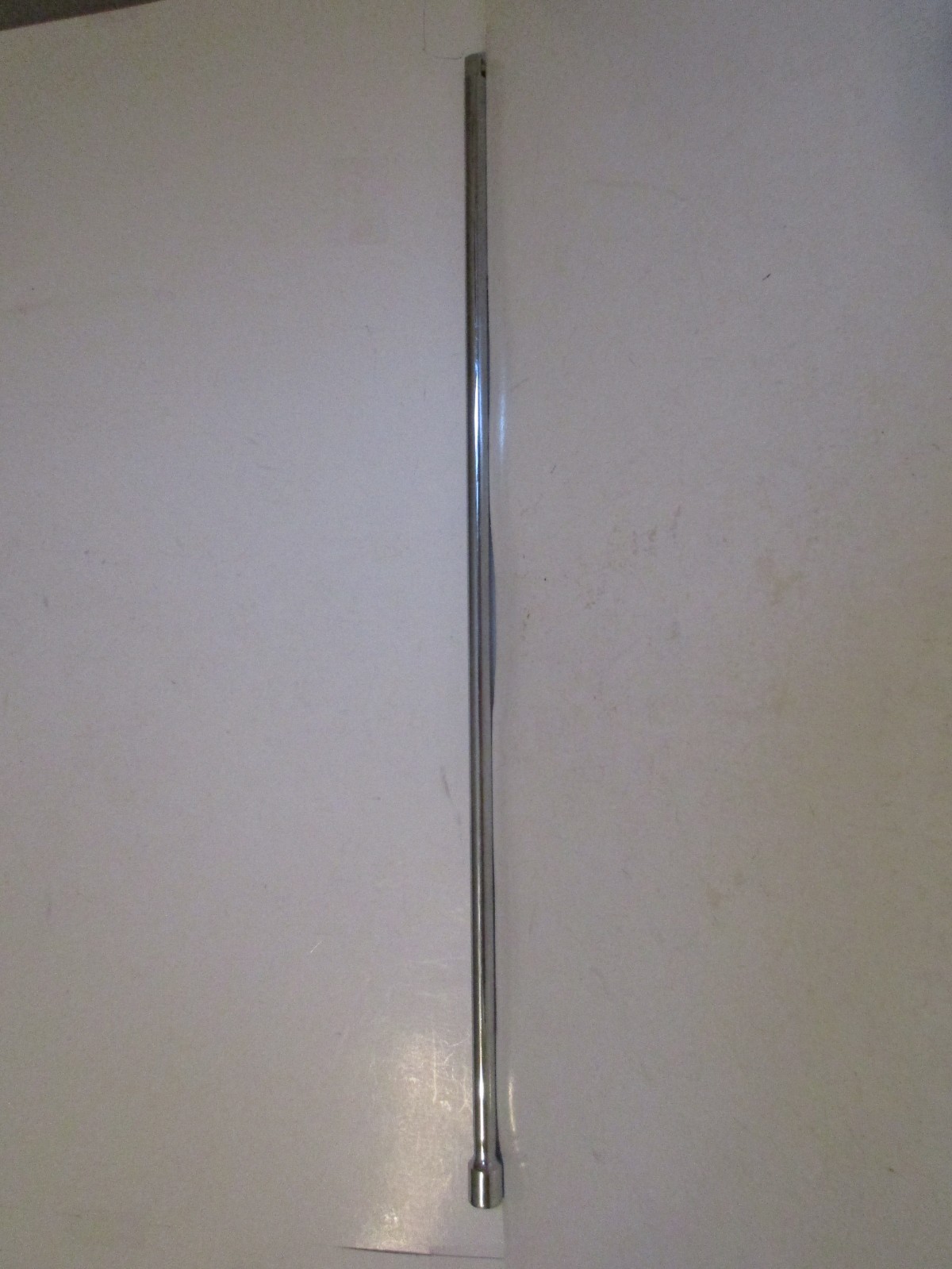 23 1/2″ (END TO END) 3/8″ SOCKET DRIVE EXTENSION ROD