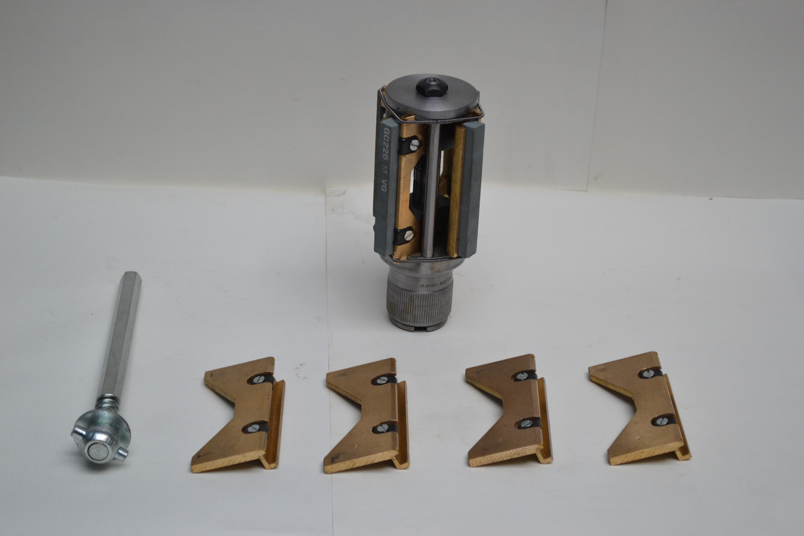 MOTORCYCLE , ATV SMALL BLOCK CYLINDER HONE KIT 34 MM to 60 MM + 4 SETS STONES