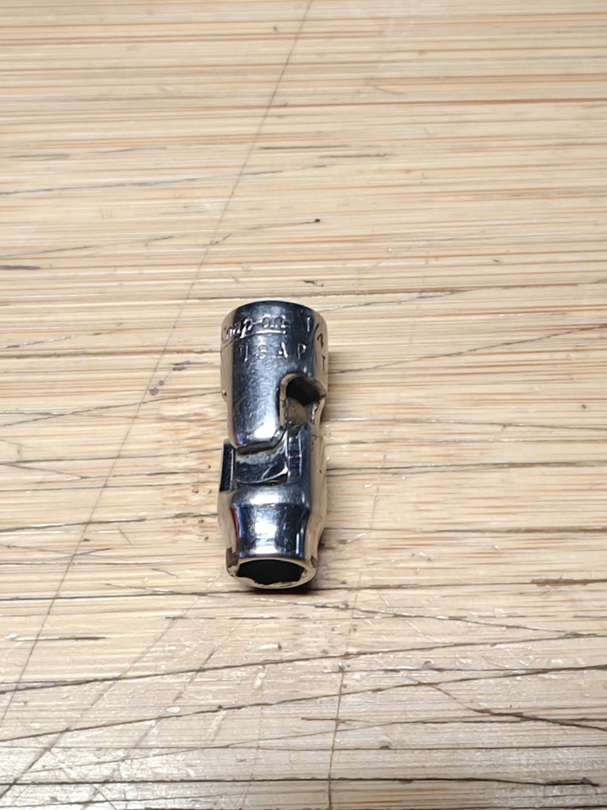 Snap On TMU141, 7/16″ Shallow Universal Socket, 1/4″ Dr 12 Pt