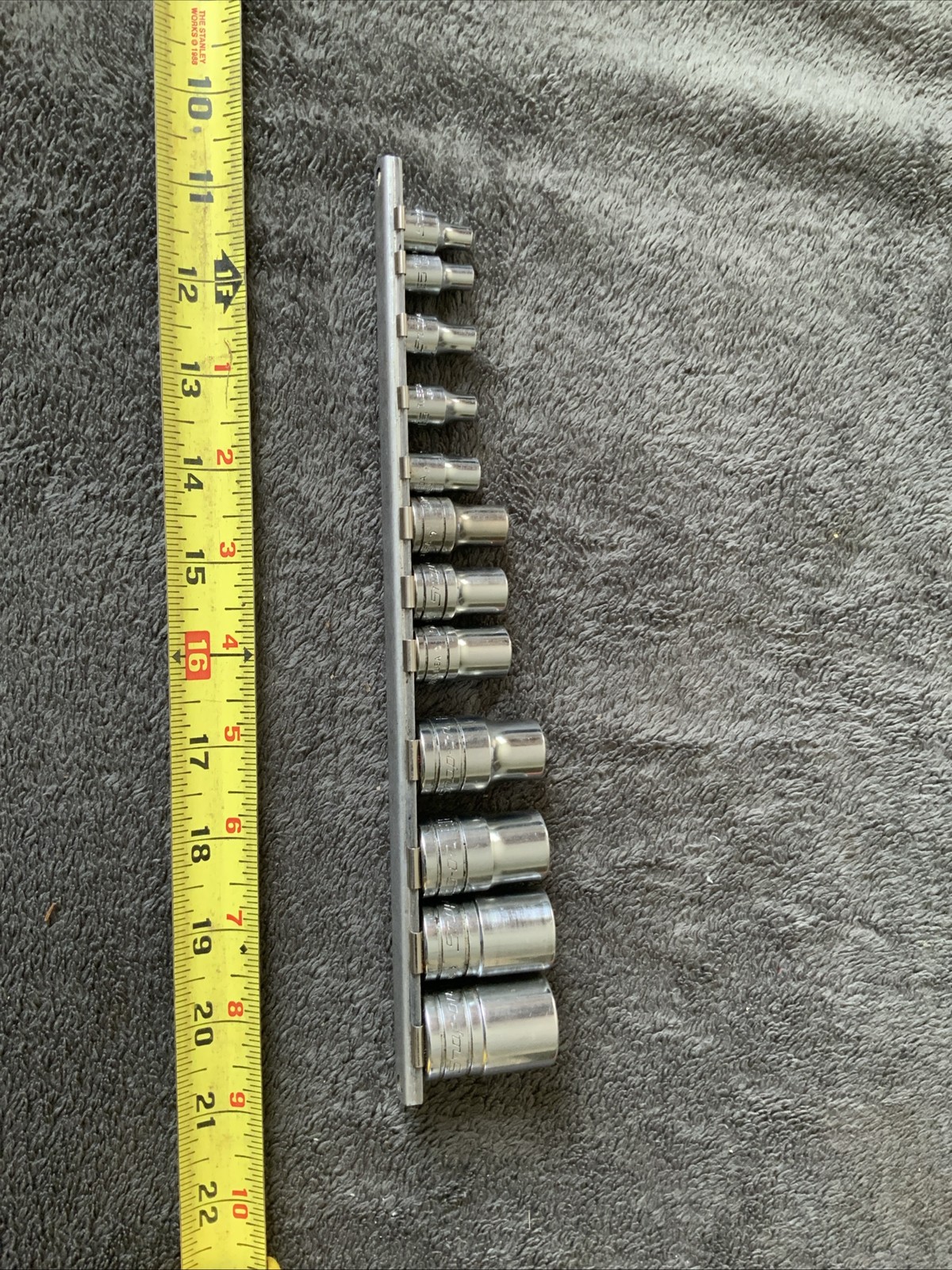 Snap On Inverted Torx Socket Set, 1 Is Different Style…..see Descrip