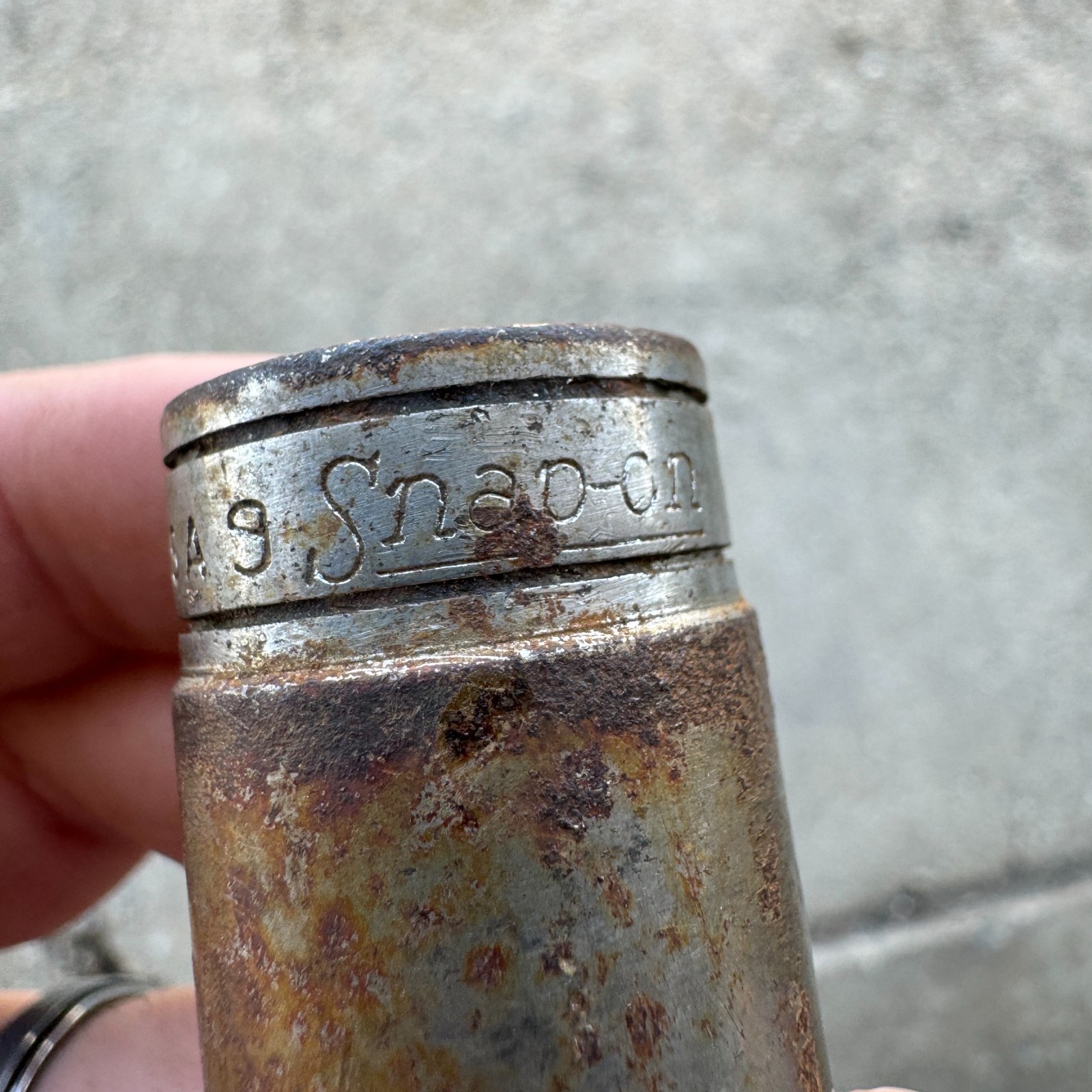 VTG Snap On 3/8″ Drive 3/4″ Deep 12pt SAE Standard Socket SF241