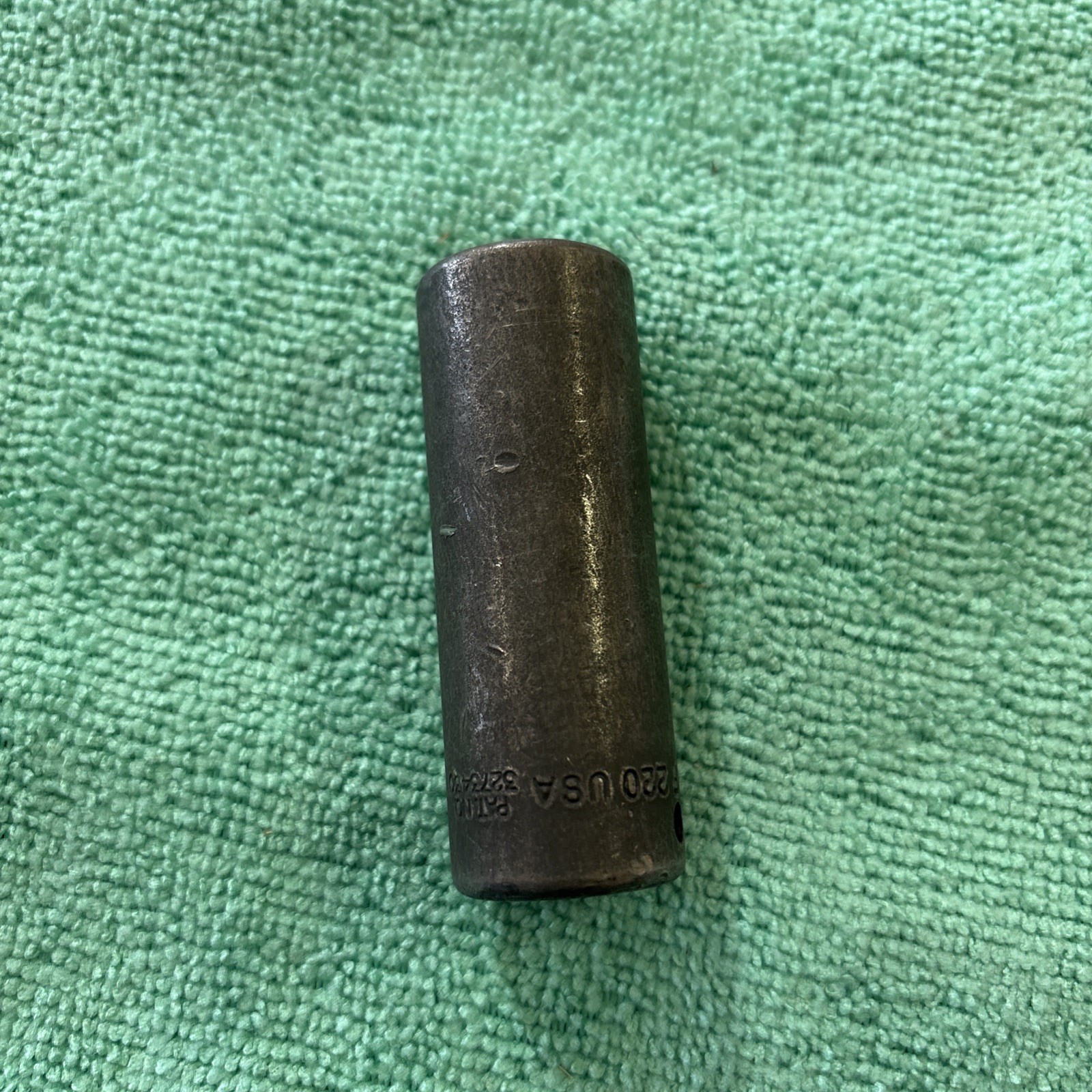 Snap On Tools SIMF220 USA 3/8″ Drive 11/16″ Deep 6 Pt Impact Socket