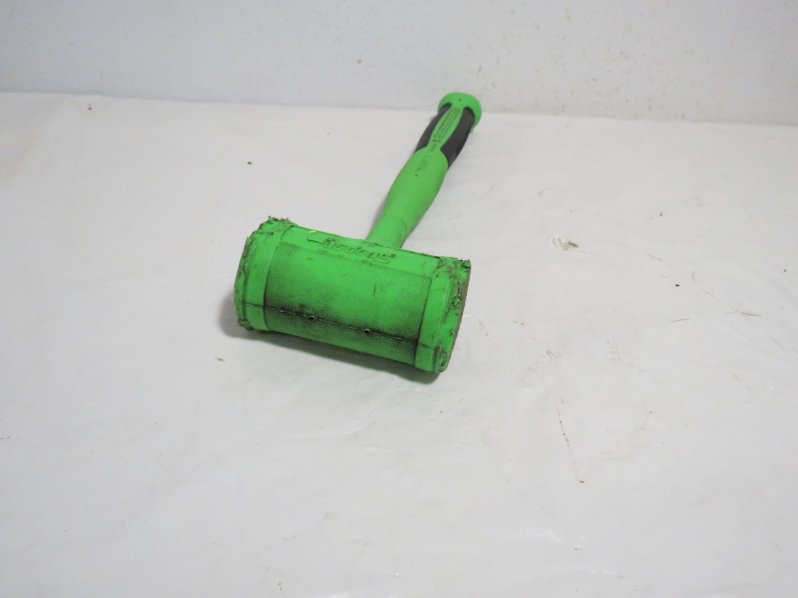 Snap-On HBFE48 Dead Blow Hammer 48 oz. USA Green 15″ Long Soft Grip Used