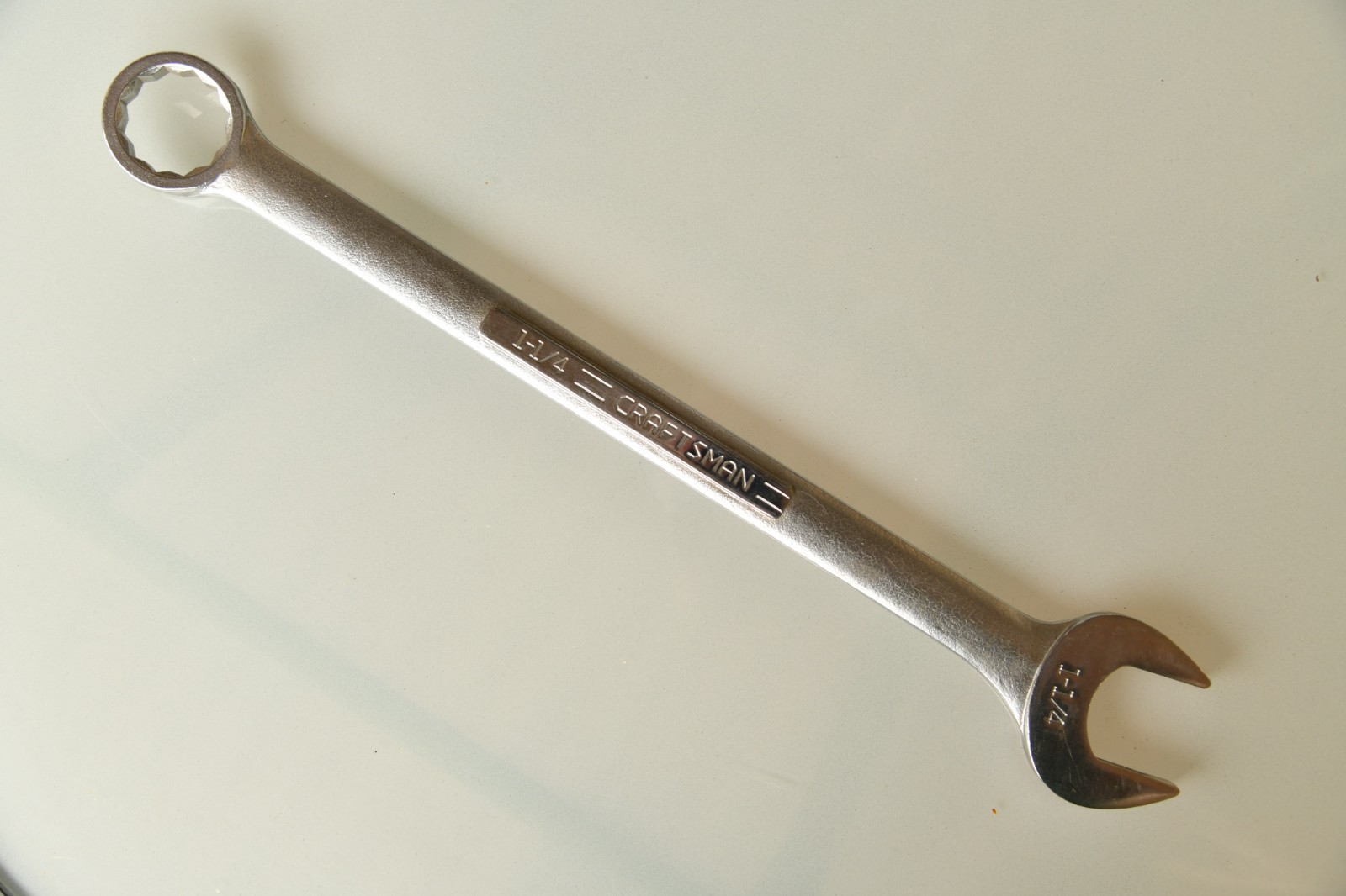 Craftsman USA -V- 44708 Combination Wrench 1- 1/4″ Raised Panel Wrench
