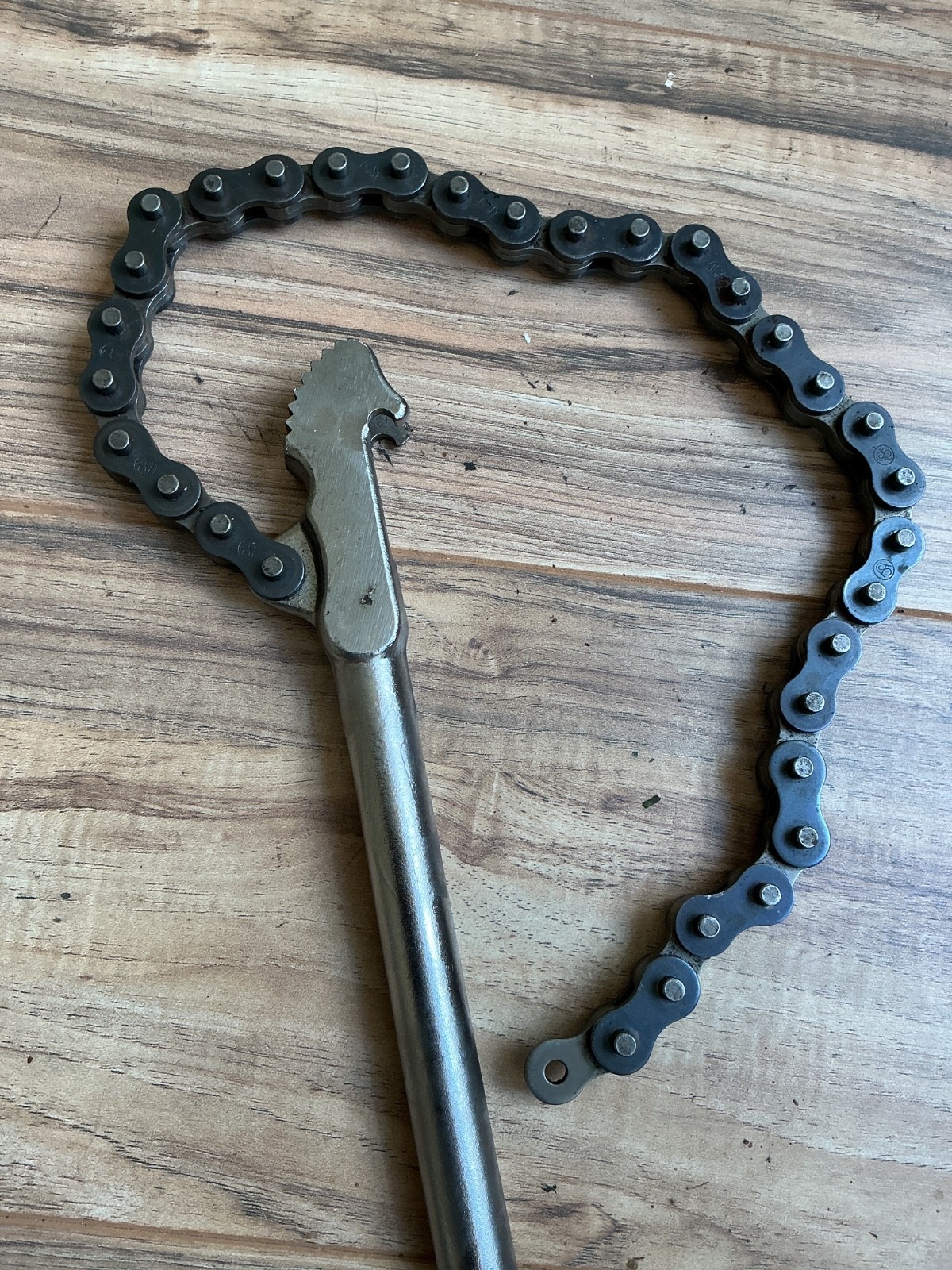 Nice OTC Tools Heavy Duty Ratcheting Chain Wrench 7401 24″ Chain / 19″ Handle