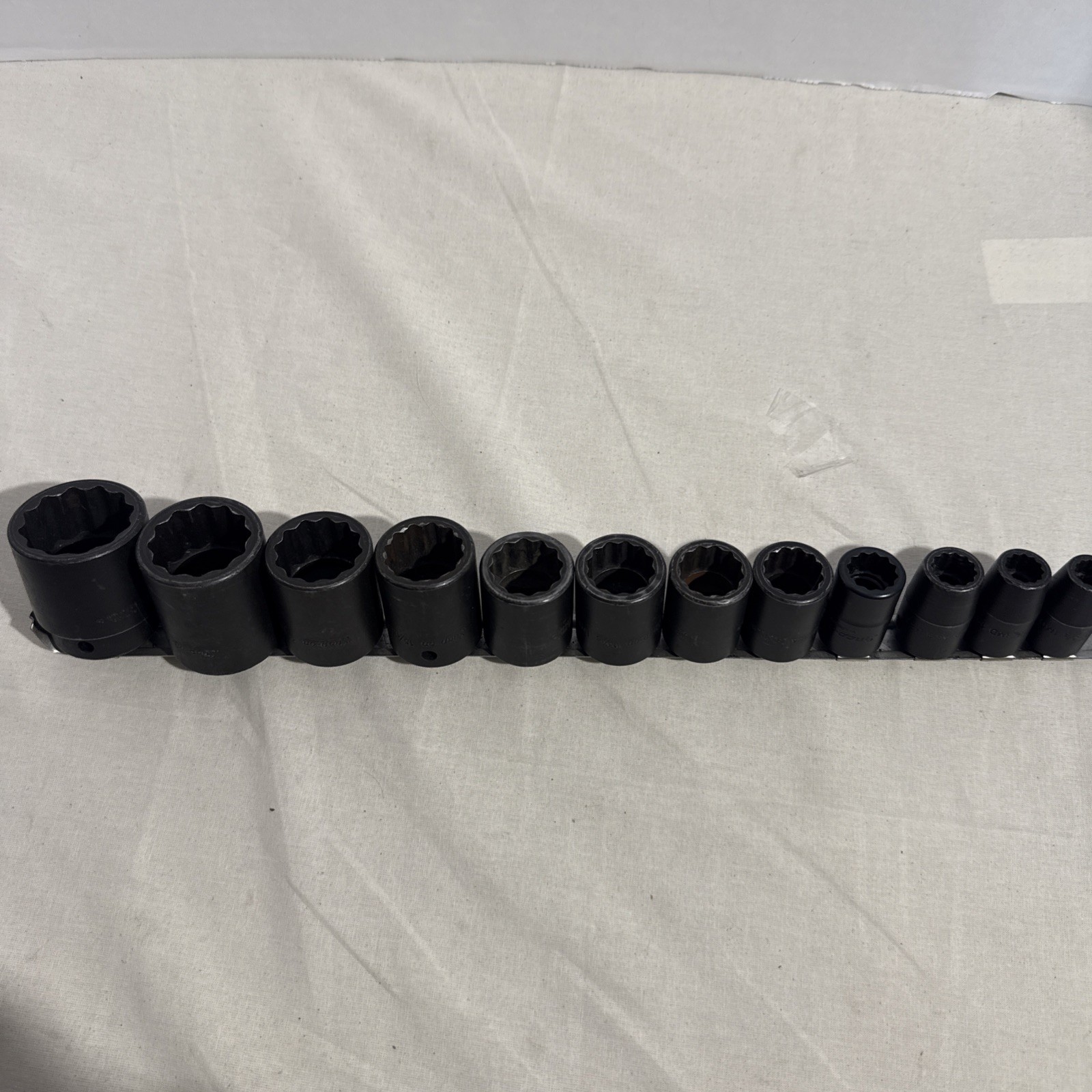 SNAP ON IMPACT SOCKET SET 1/2 DRIVE 12 POINT 12 PIECE SAE 313IMD 3/8 to 1 1/4