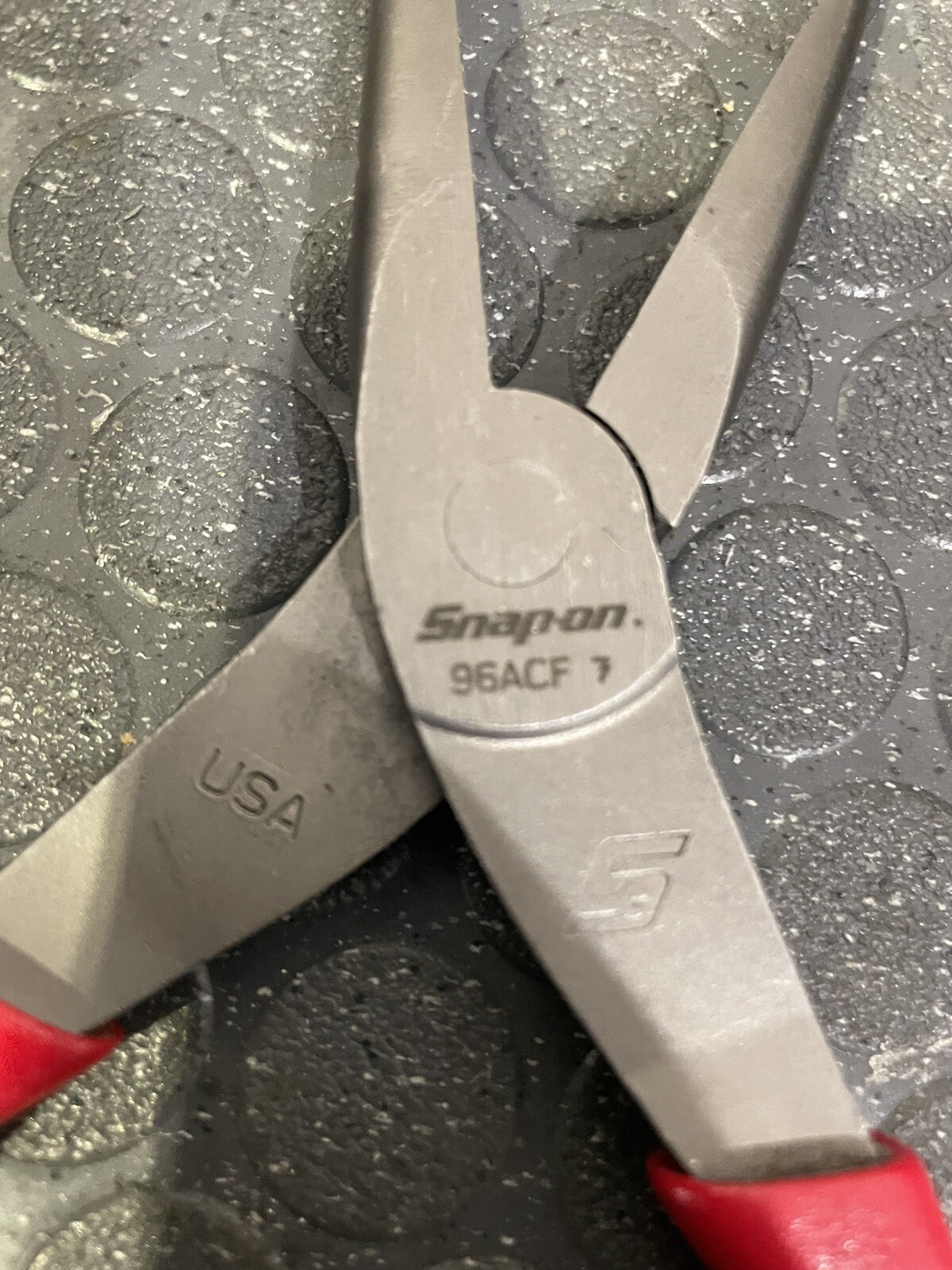 Snap on 96ACF 8″ Talon Grip Red Needle Nose Pliers New