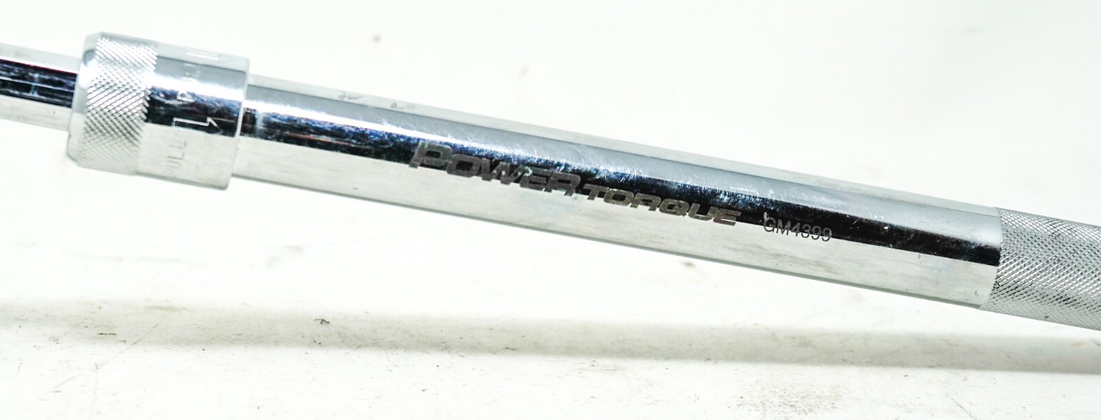 Power Torque [GM4399] 1/2 in. Drive x 15 in. to 24 in. Extendable Breaker Bar