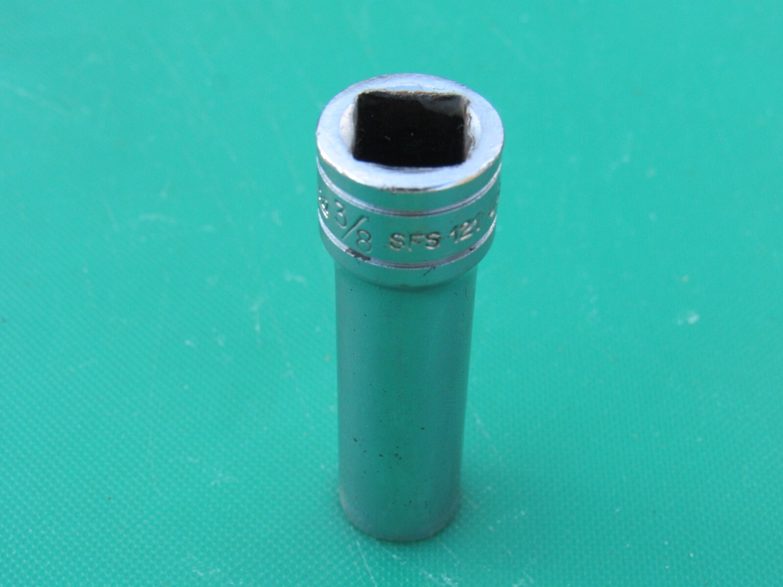 SNAP ON 3/8″ SFS121 3/8″ DRIVE DEEP SAE 6 POINT CHROME SOCKET SFS 121 UNDERLINE