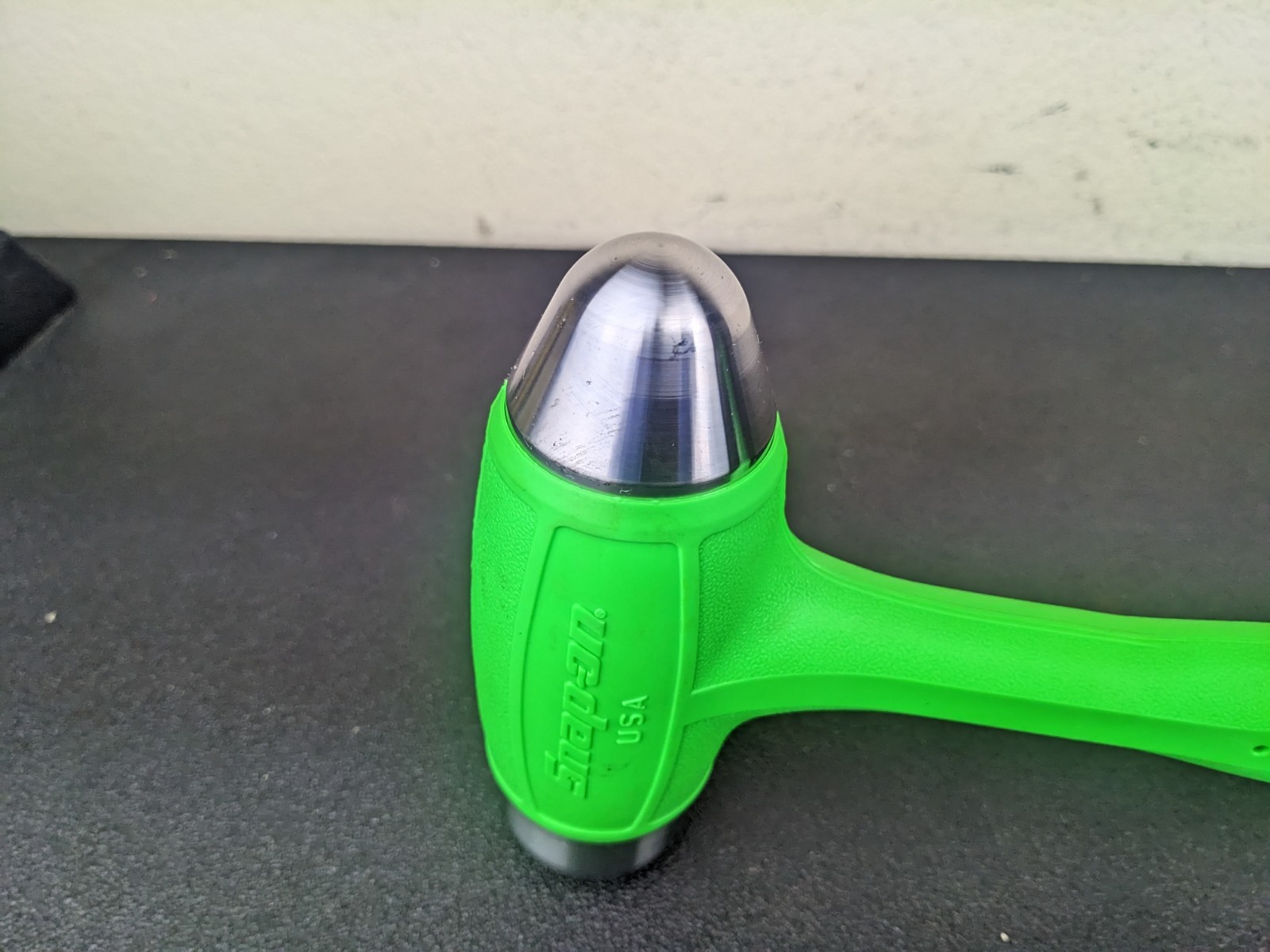 #bk706 Snap-On Tools 32oz Ball Peen Soft Grip Dead Blow Hammer Green HBBD32 900g